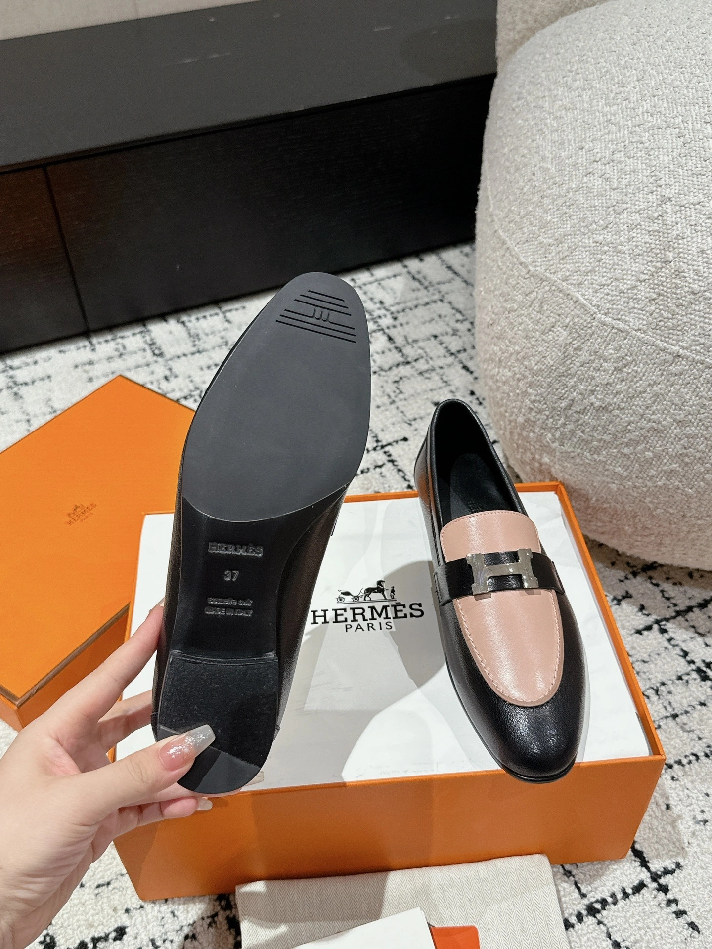 COCO-- H5r75s H172108Z 06 sheepskin item:E-X158C2111