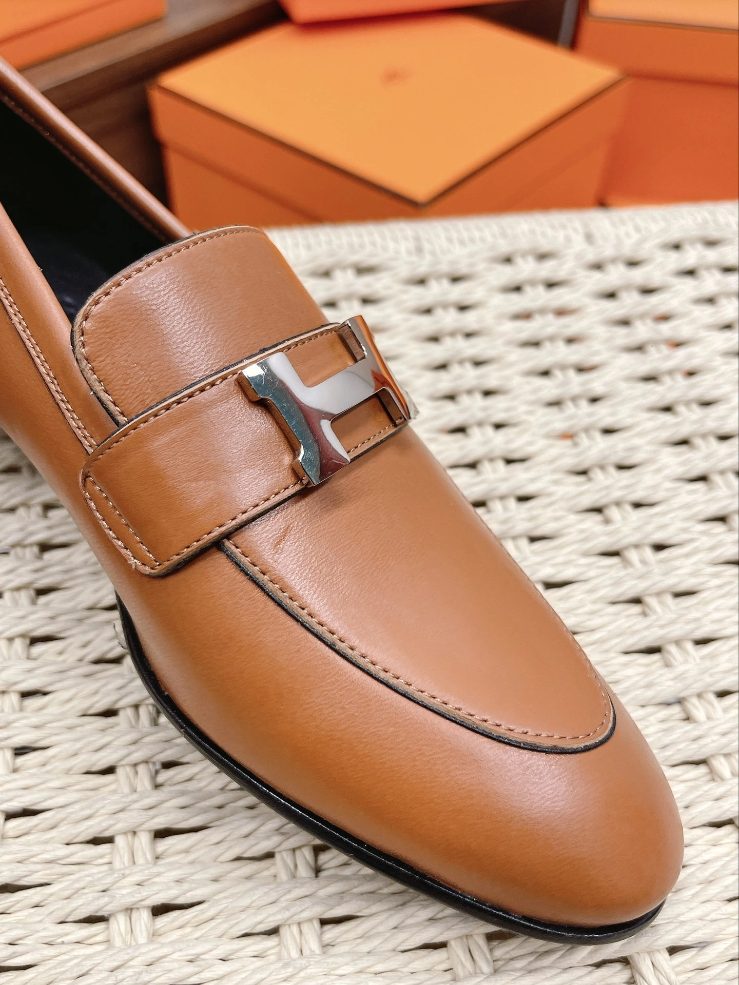COCO-- H5r75s H172108Z B8 Calfskin goatskin item:E-X158C2114