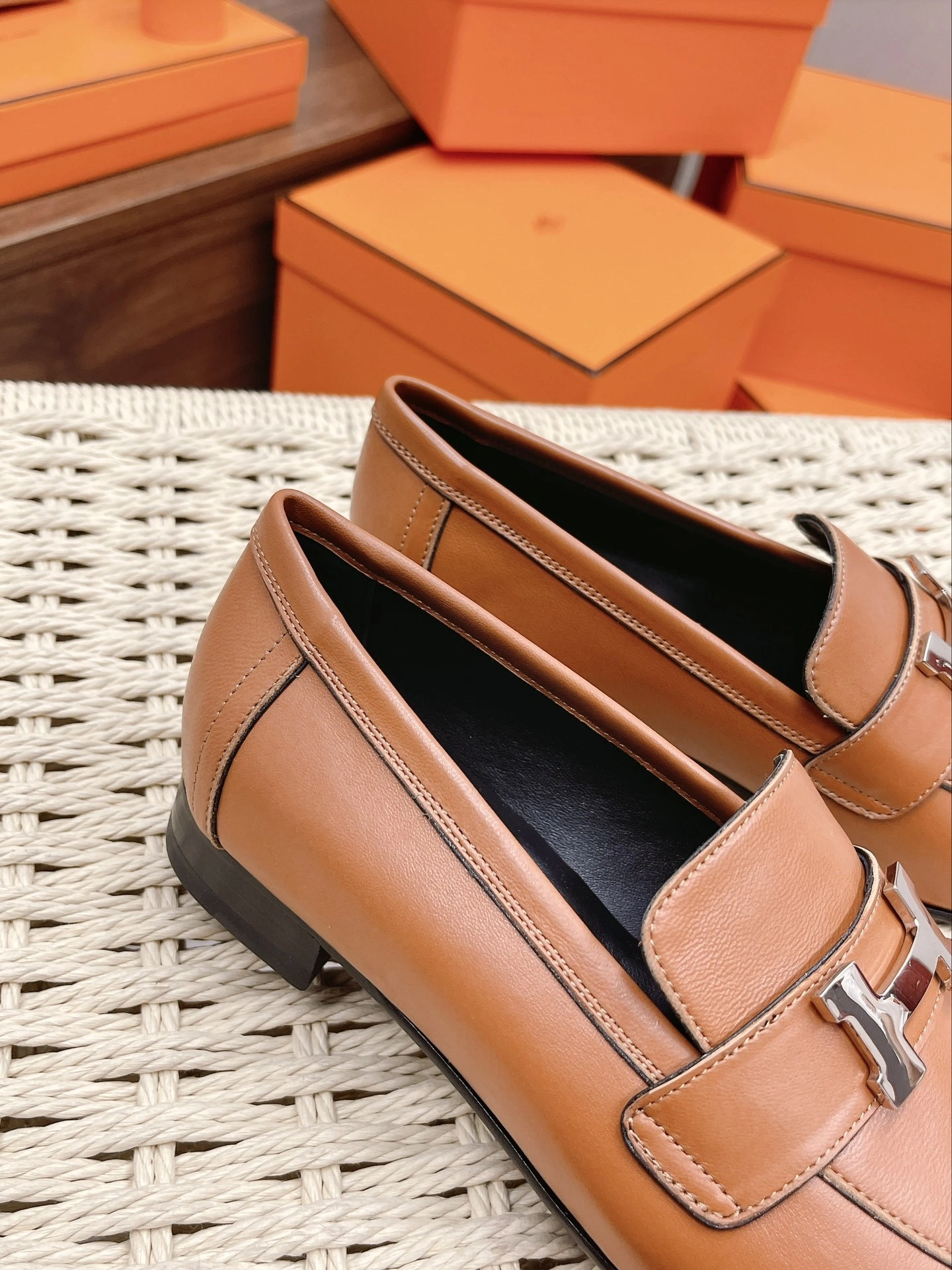 COCO-- H5r75s H172108Z B8 Calfskin goatskin item:E-X158C2114