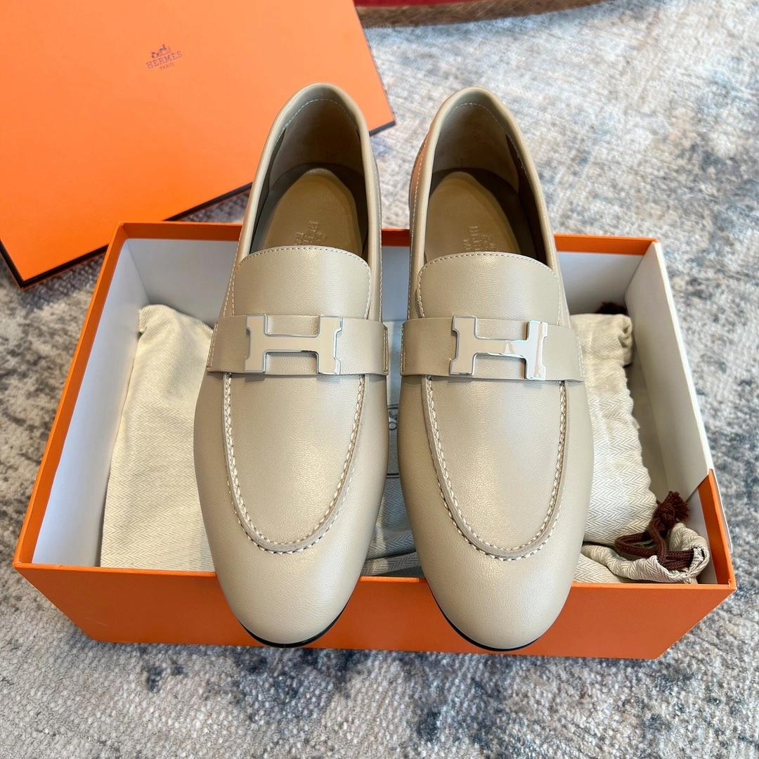 COCO-- H5r75s H222066Z T8 Calfskin item:E-X000C2112