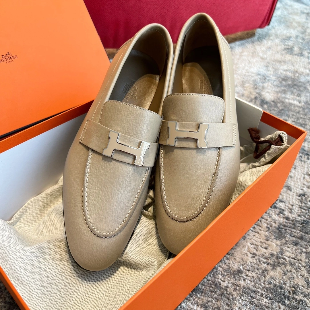 COCO-- H5r75s H222066Z T8 Calfskin item:E-X000C2112