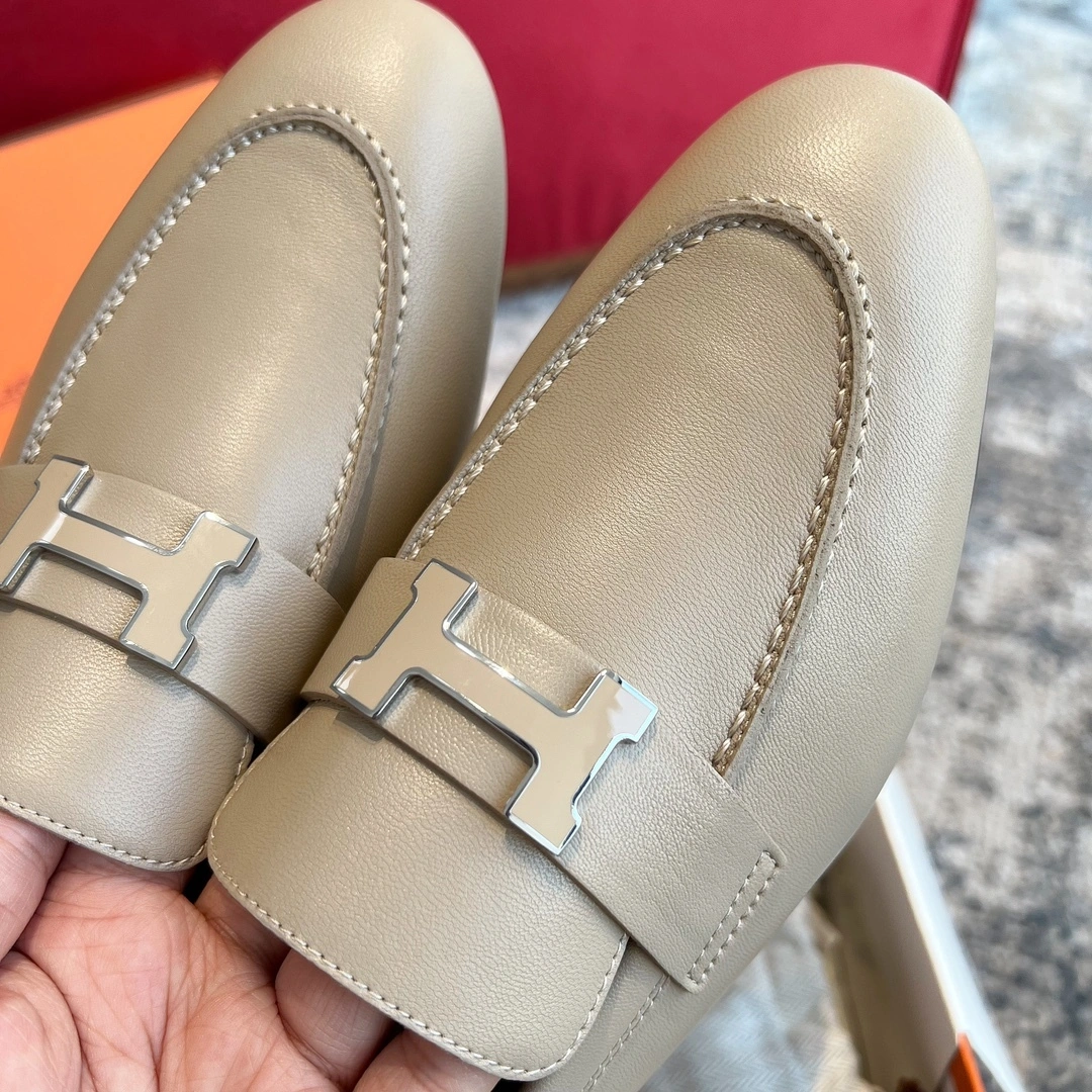 COCO-- H5r75s H222066Z T8 Calfskin item:E-X000C2112