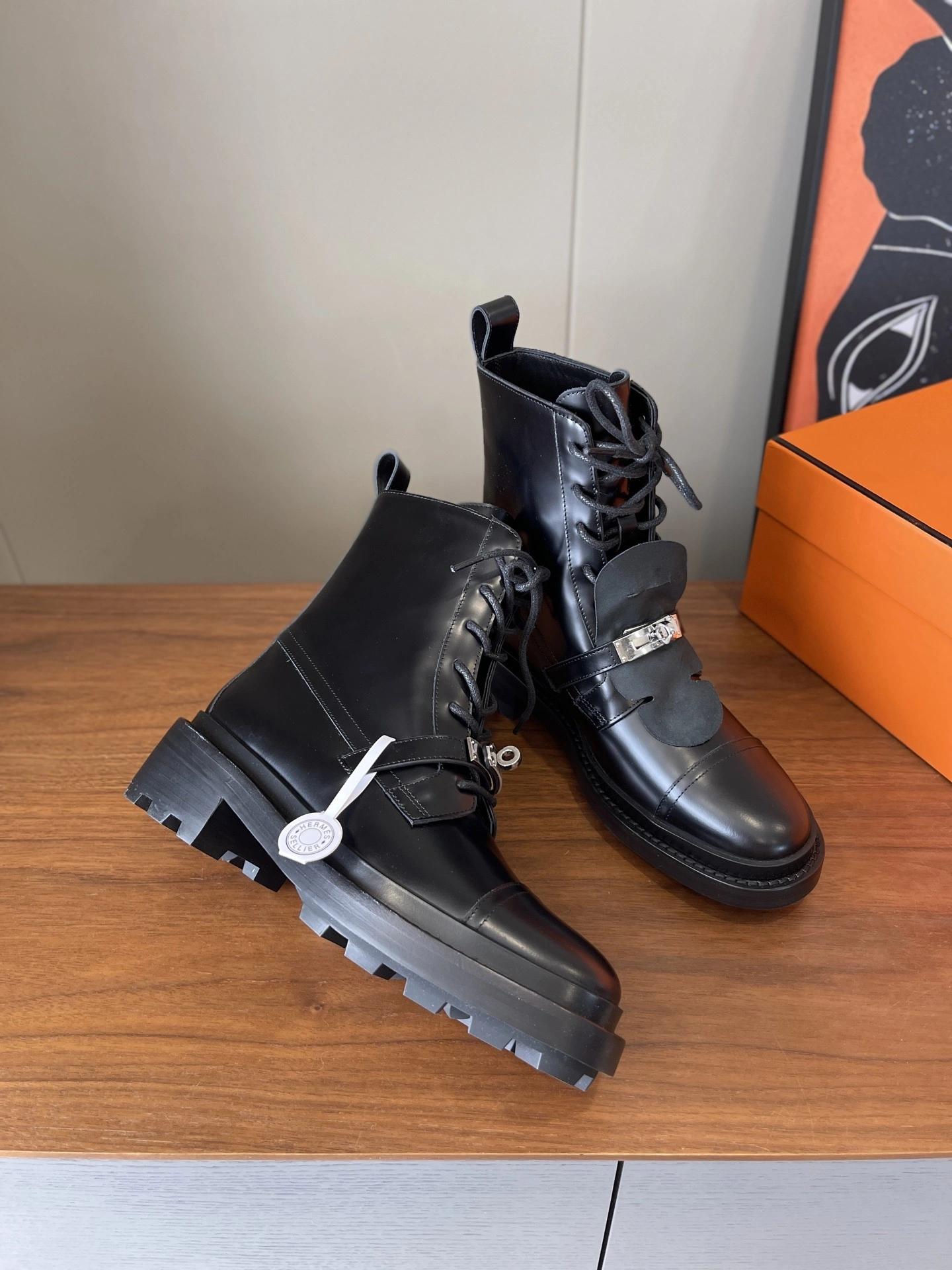 COCO-- H5r75s H222070Z 02 Calfskin sheepskin item:E-X003L1233B