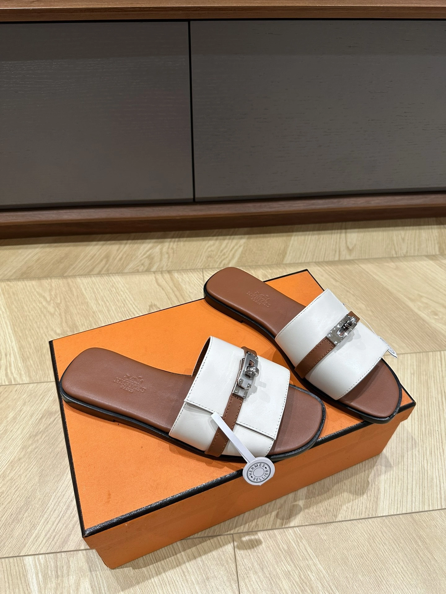 &COCO-- H5r75s H231056Z F8 cowhide item:D-X03E2171