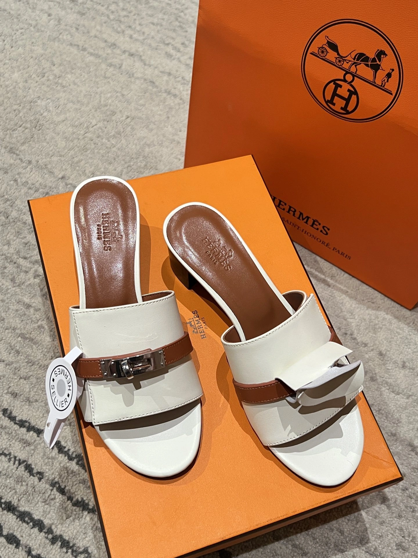COCO-- H5r75s H231063Z F8 Giulia kelly cowhide Heel height：5CM item:E-X230F2601