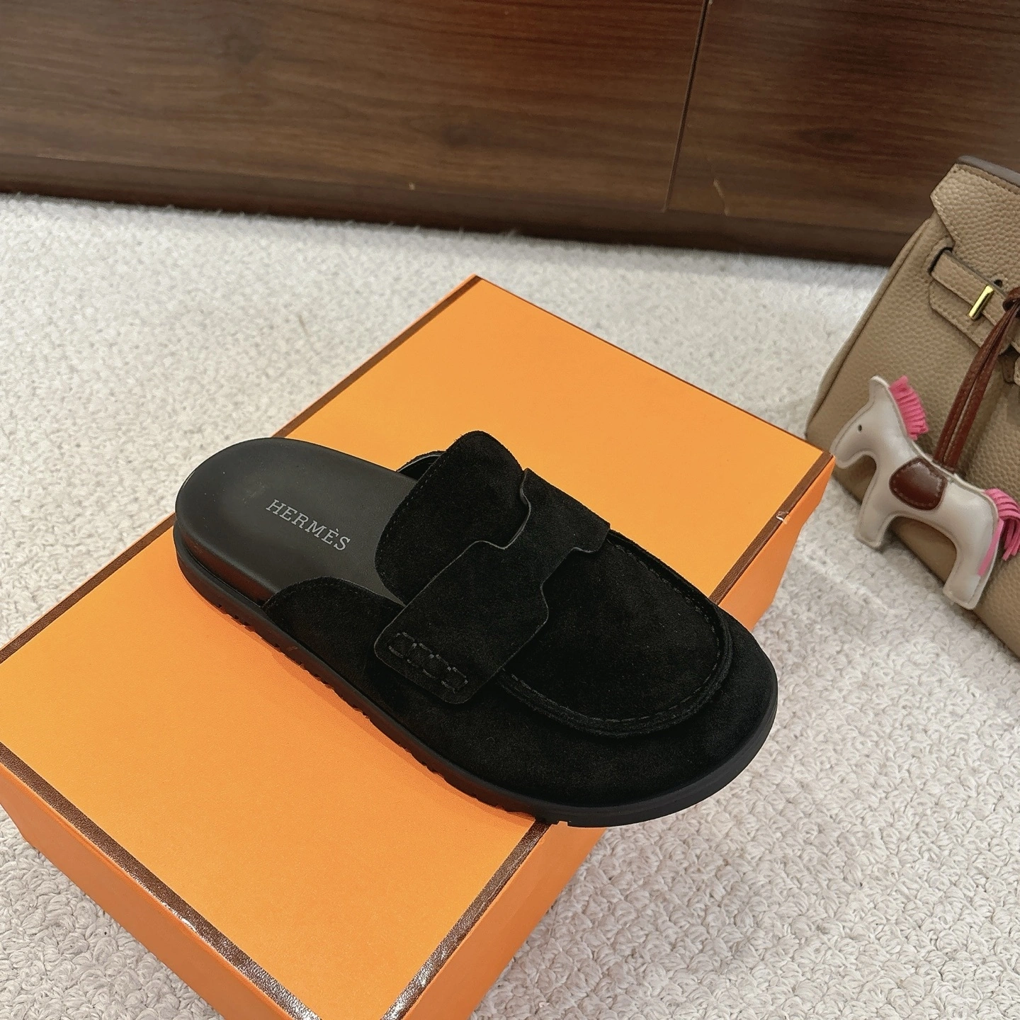 COCO-- H5r75s H231222Z 02 sheepskin Go item:E-X362K2804