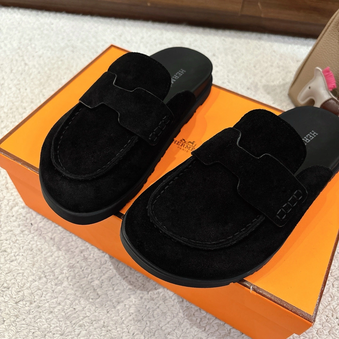 COCO-- H5r75s H231222Z 02 sheepskin Go item:E-X362K2804