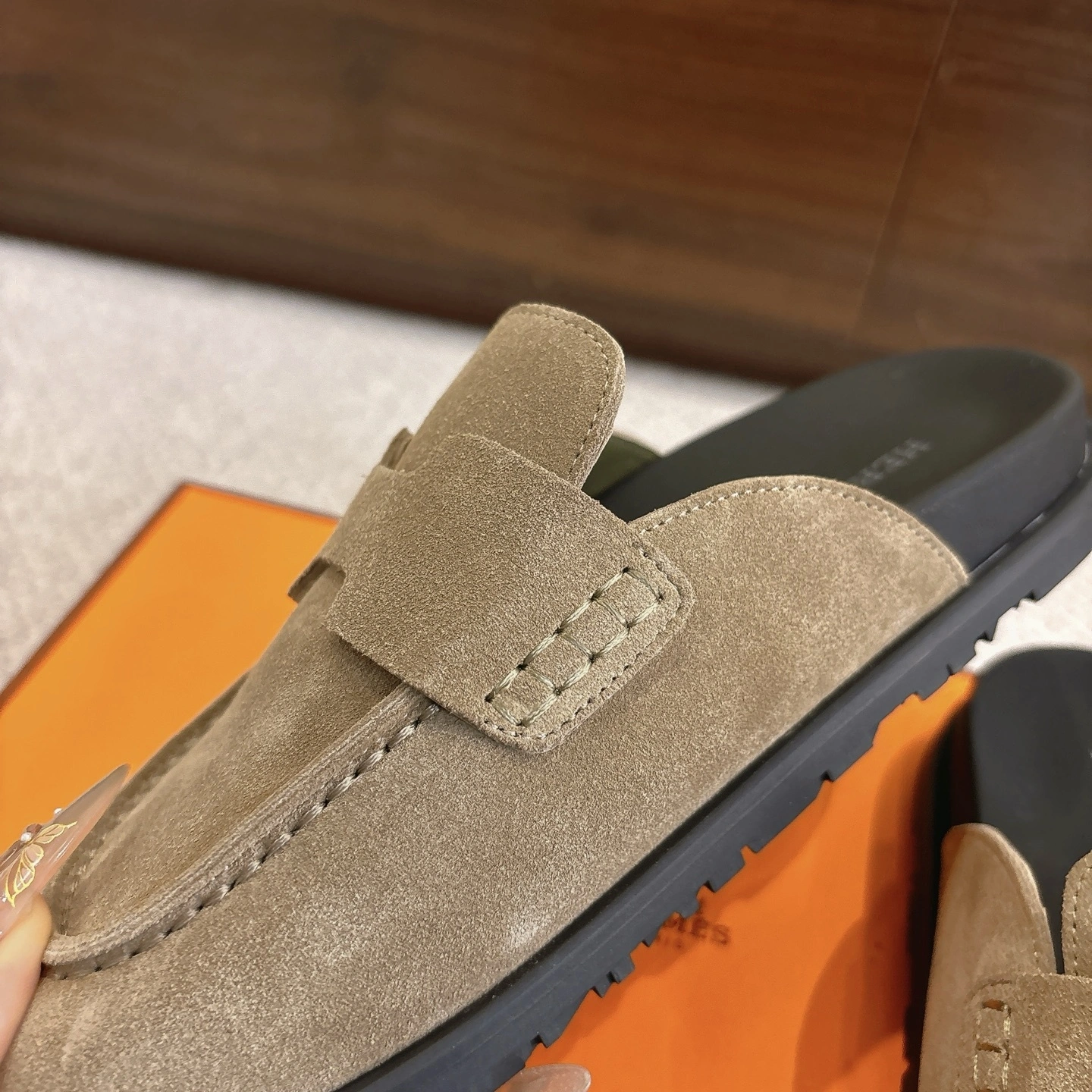 COCO-- H5r75s H231222Z C9 sheepskin Go item:E-X362K2805