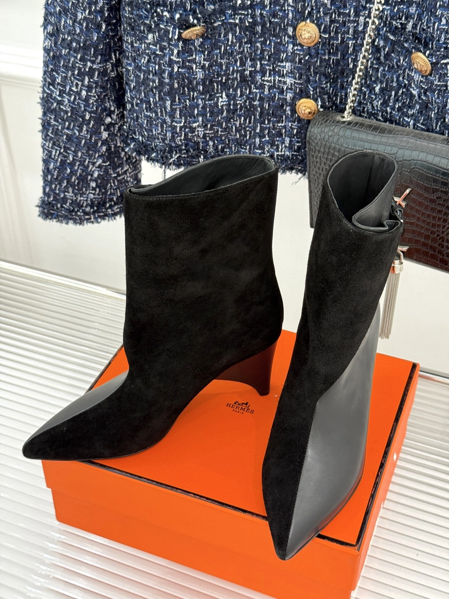 COCO-- H5r75s H232008Z 02 sheepskin item:E-X362H2817