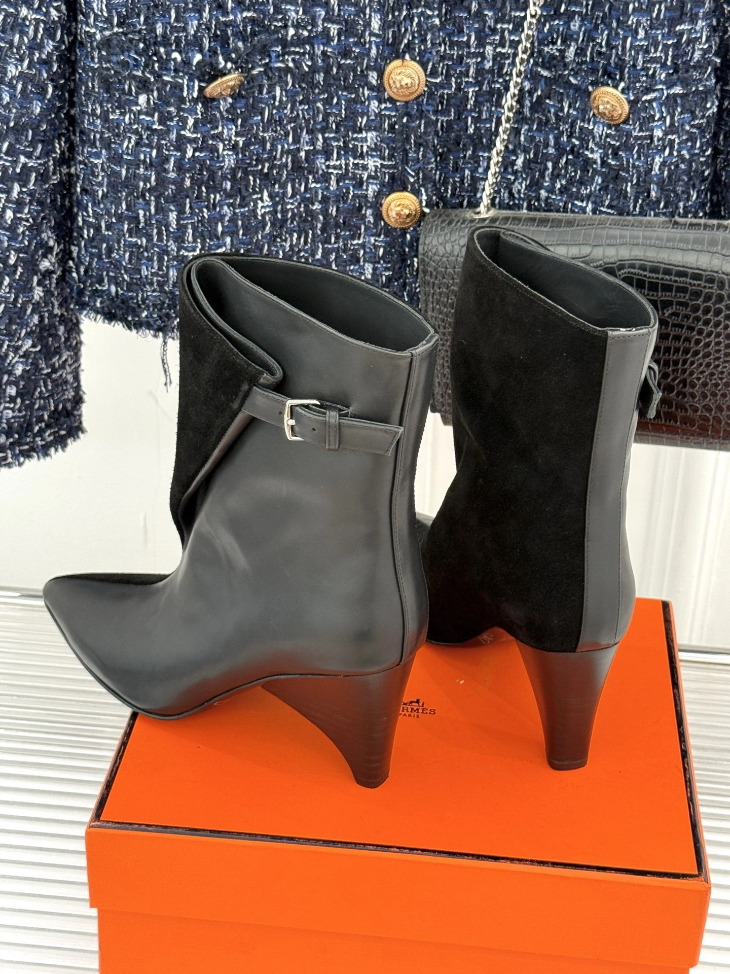 COCO-- H5r75s H232008Z 02 sheepskin item:E-X362H2817