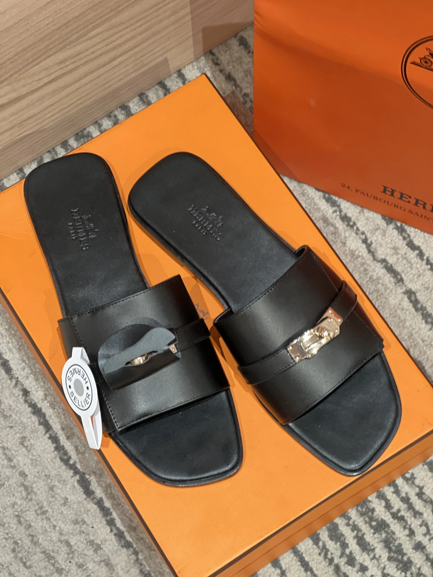 COCO-- H5r75s H232129Z 02 Giulia kelly cowhide item:E-X230F2620