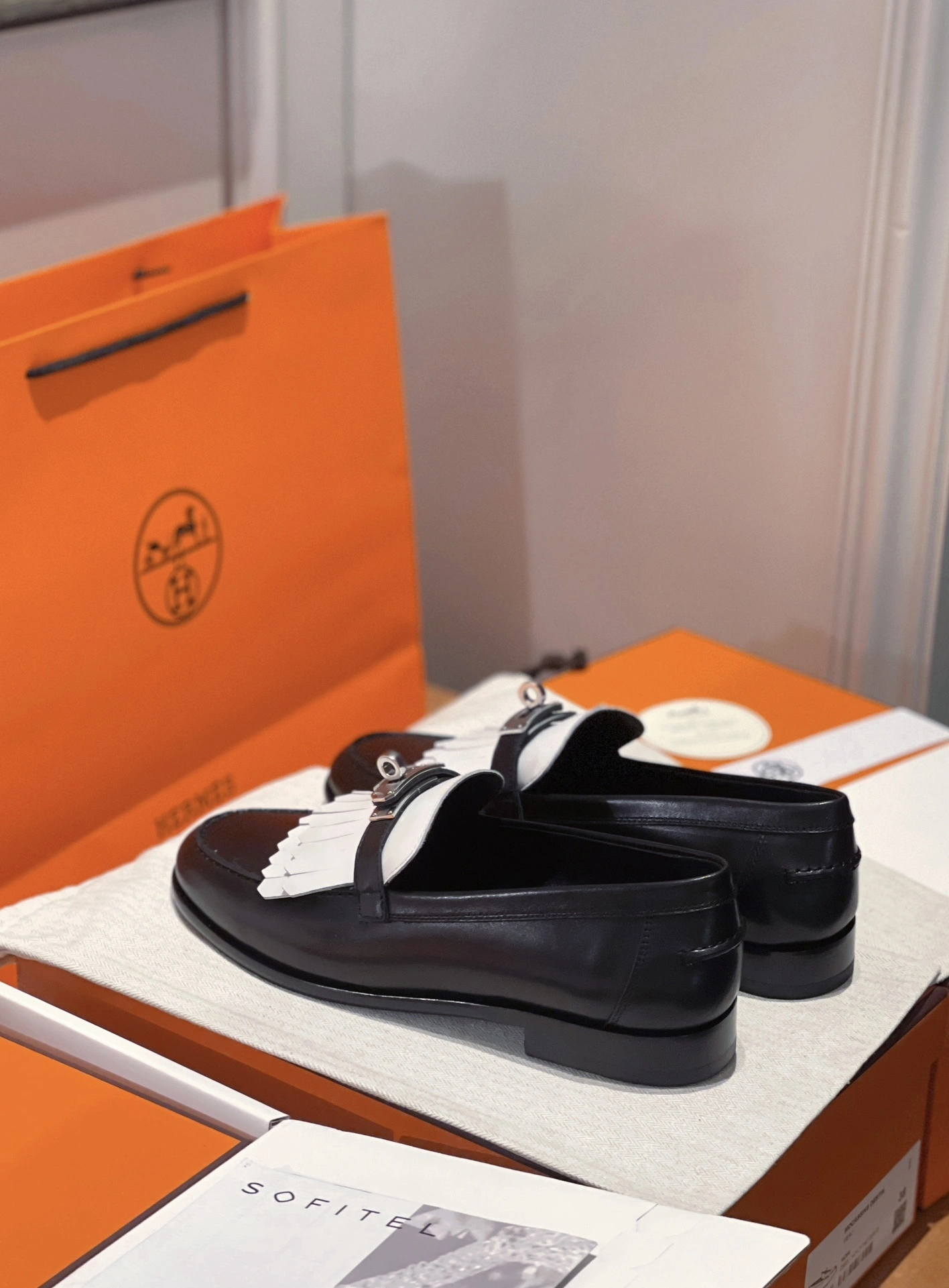 COCO-- H5r75s H241008Z 03 Calfskin goatskin item：E-X230I0101