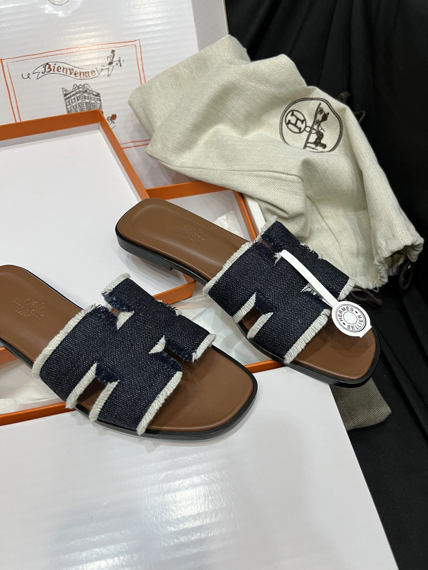 COCO-- H5r75s H241060Z 49 sheepskin item:E-X000F2616