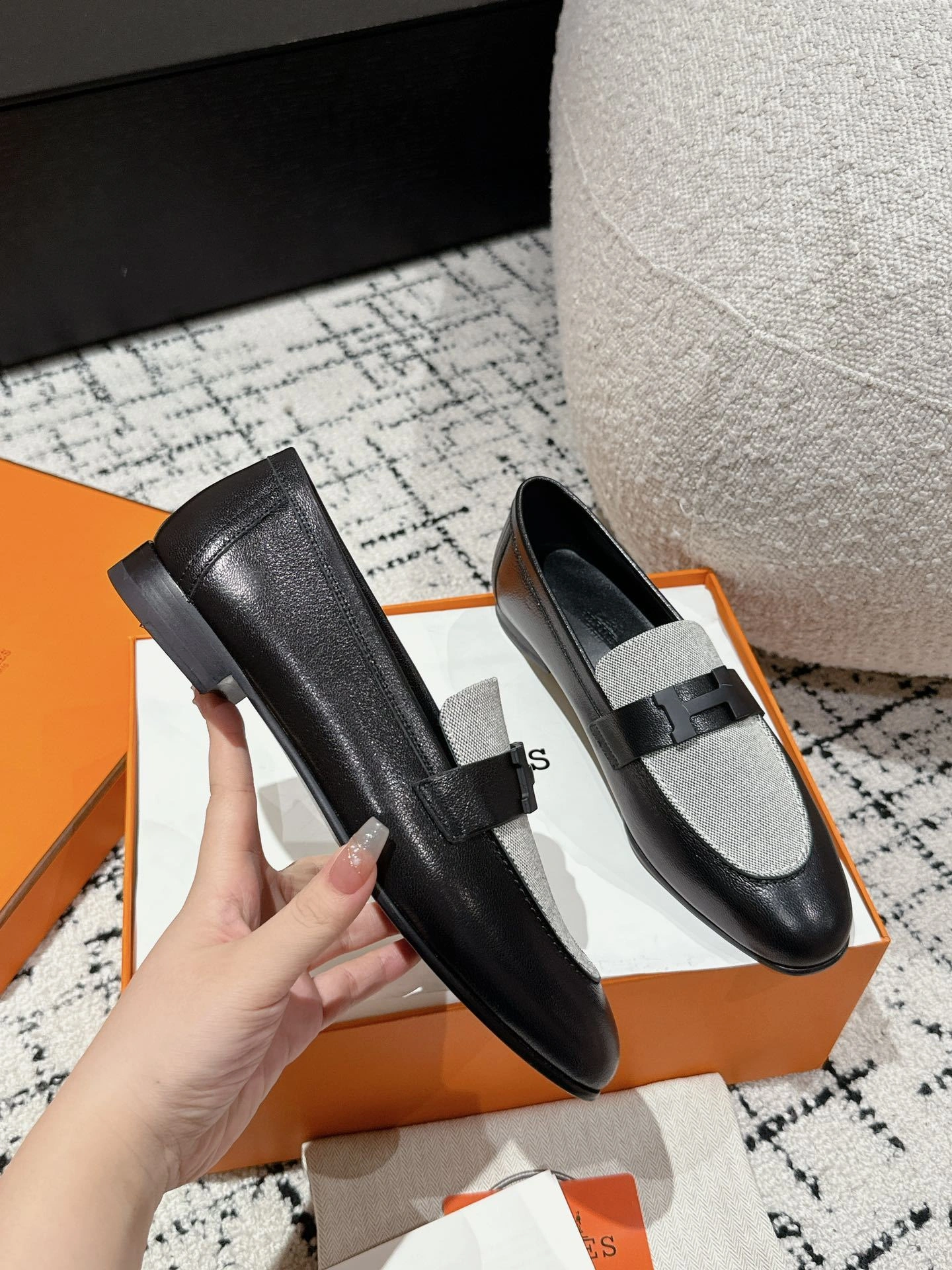 COCO-- H5r75s H241071Z 02 sheepskin item:E-X158C2110