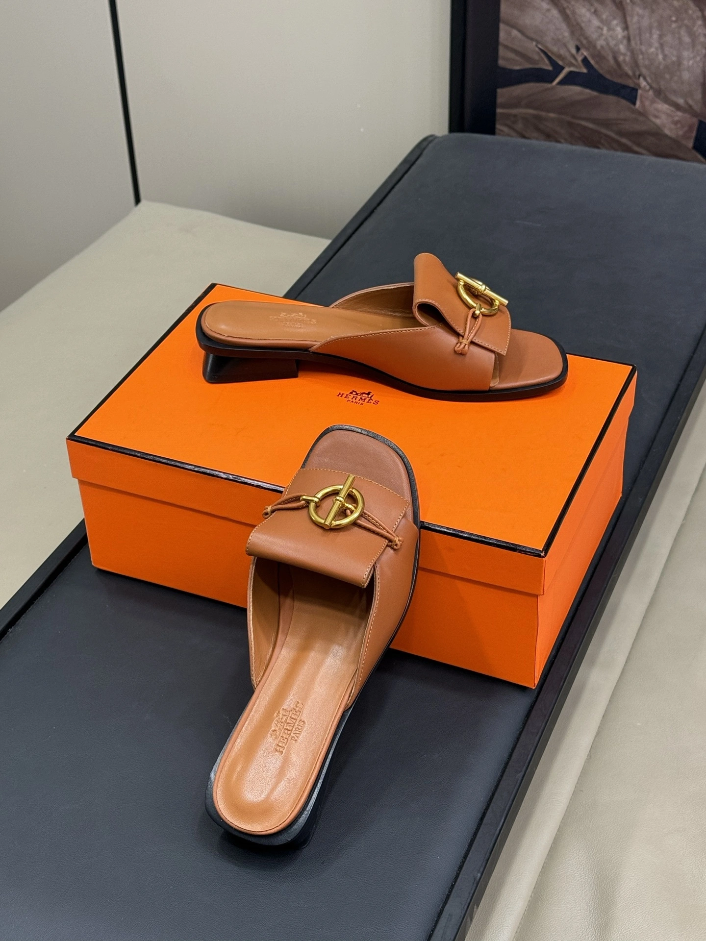 COCO-- H5r75s H241142Z A33 Calfskin Heel height：5CM item:E-X158C2308