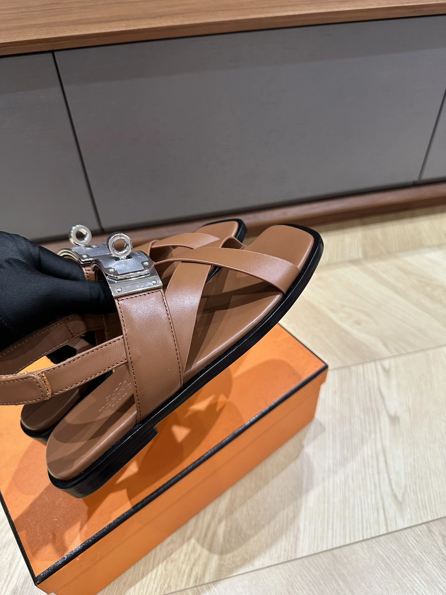 COCO-- H5r75s H241155Z 20 Calfskin item:D-X03E2176