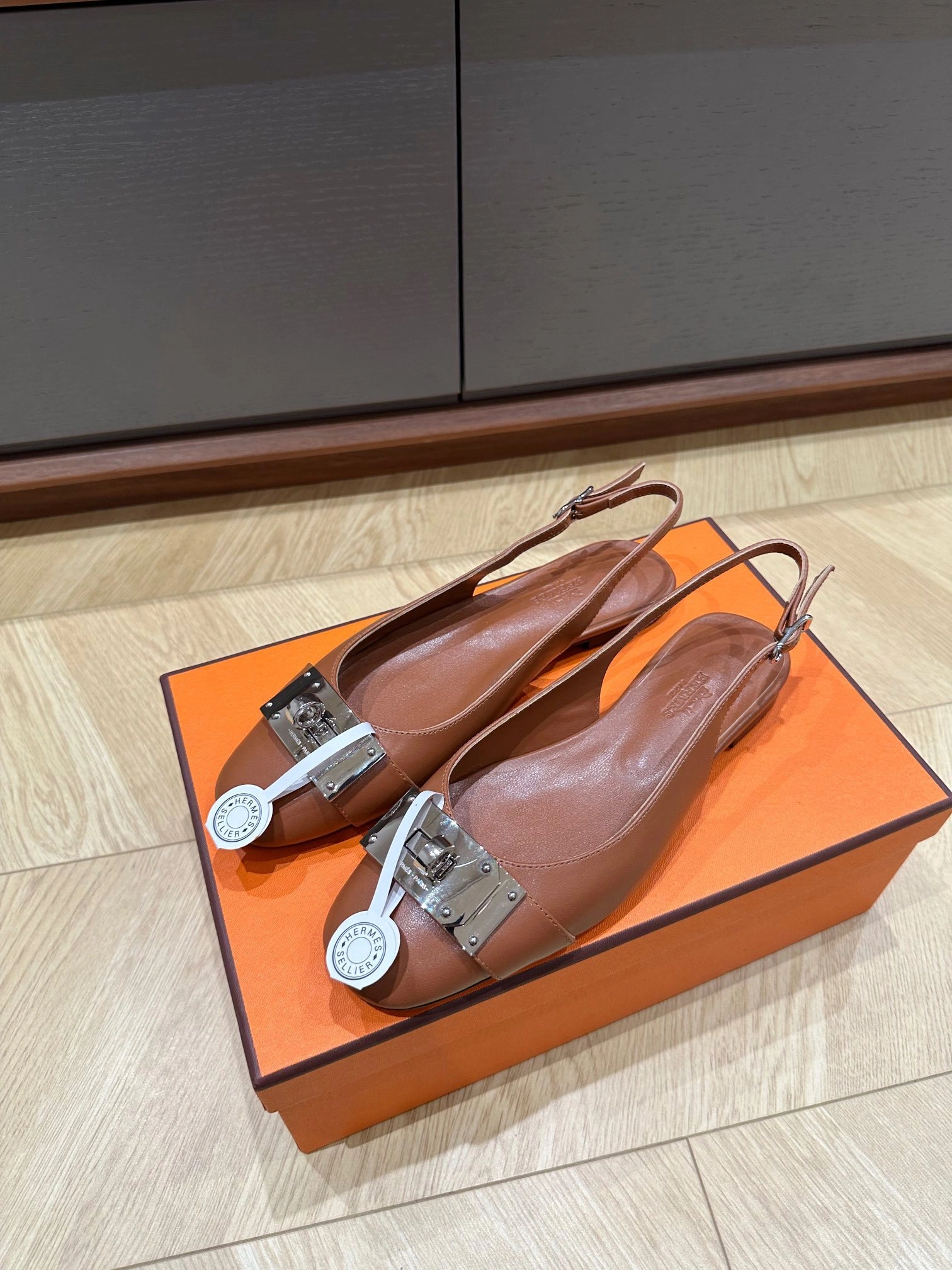 COCO-- H5r75s H241157Z 20 cowhide sheepskin item:D-X03E2175