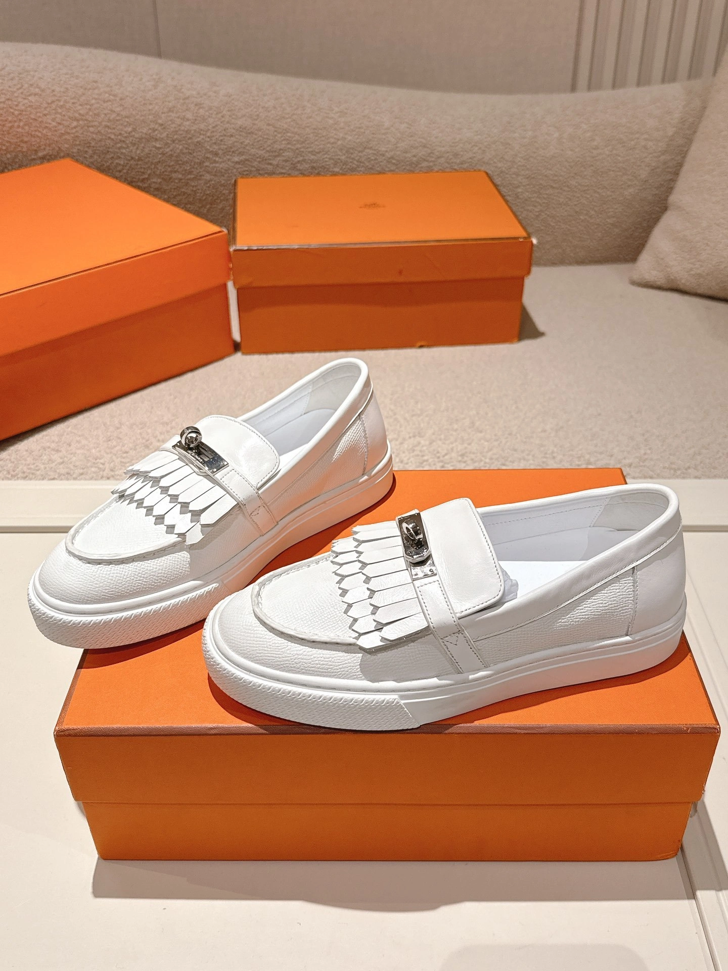 COCO-- H5r75s H241189Z 90 Calfskin sheepskin item：E-X000I0116