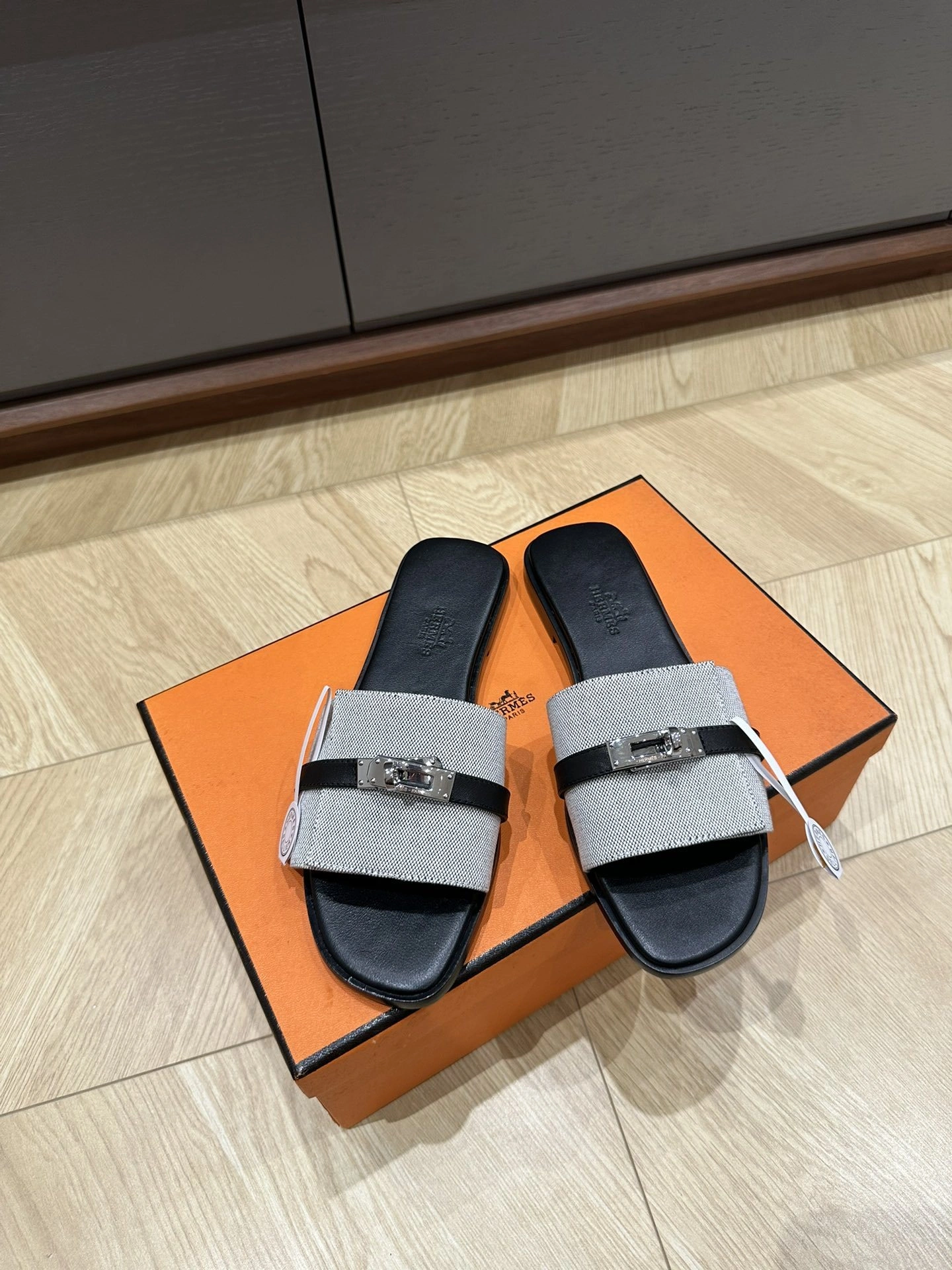 COCO-- H5r75s H241888Z H78 item:D-X03E2173