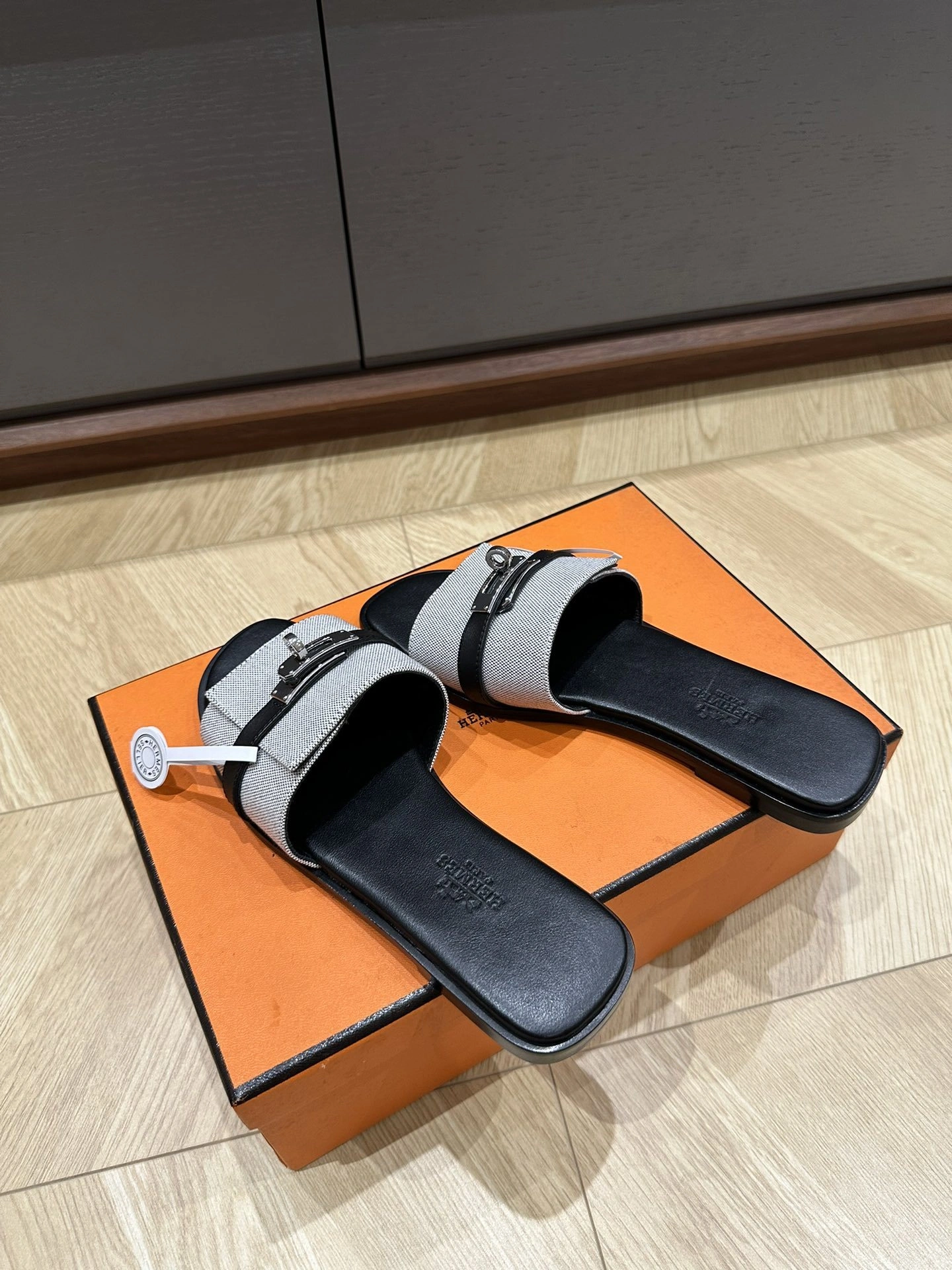COCO-- H5r75s H241888Z H78 item:D-X03E2173