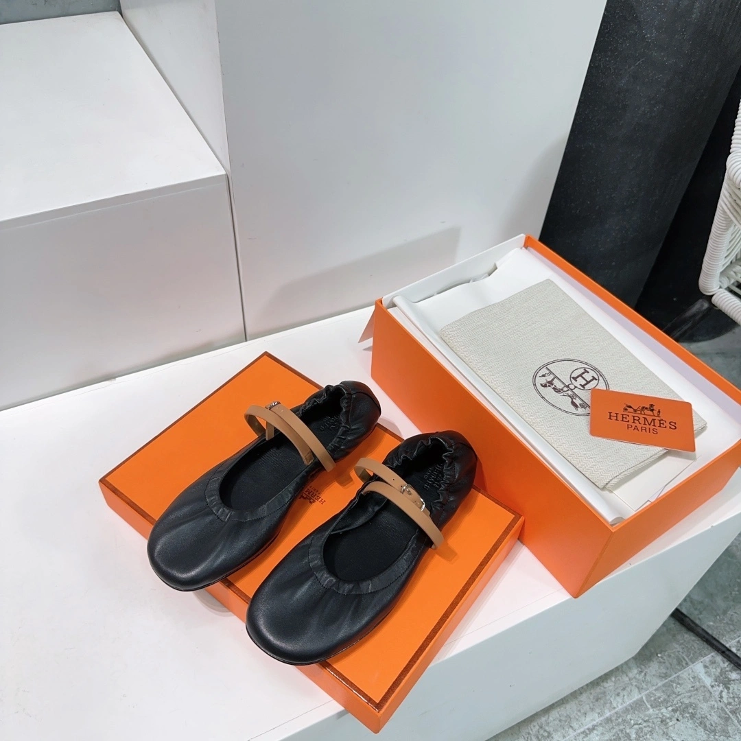 COCO-- H5r75s H242019Z 02 sheepskin item:E-X158C2147