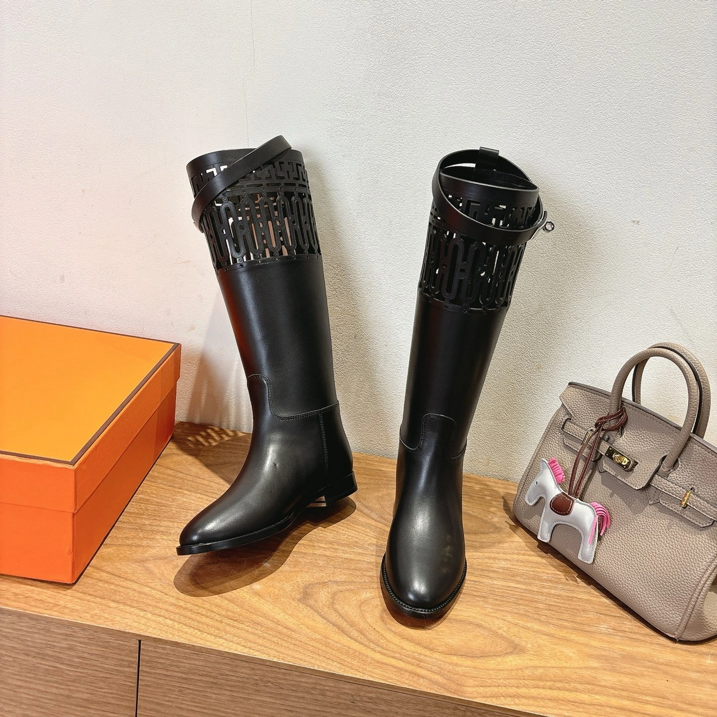 COCO-- H5r75s H242026Z 02 kelly ss25 alfskin item：E-X062I0119