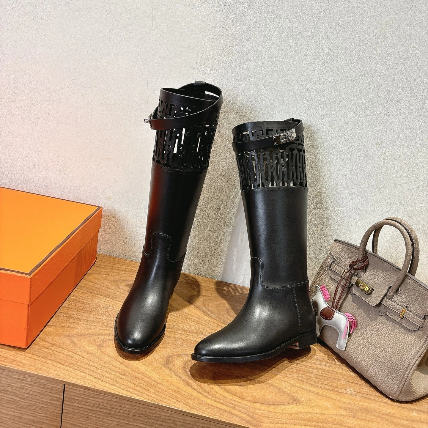 COCO-- H5r75s H242026Z 02 kelly ss25 alfskin item：E-X062I0119
