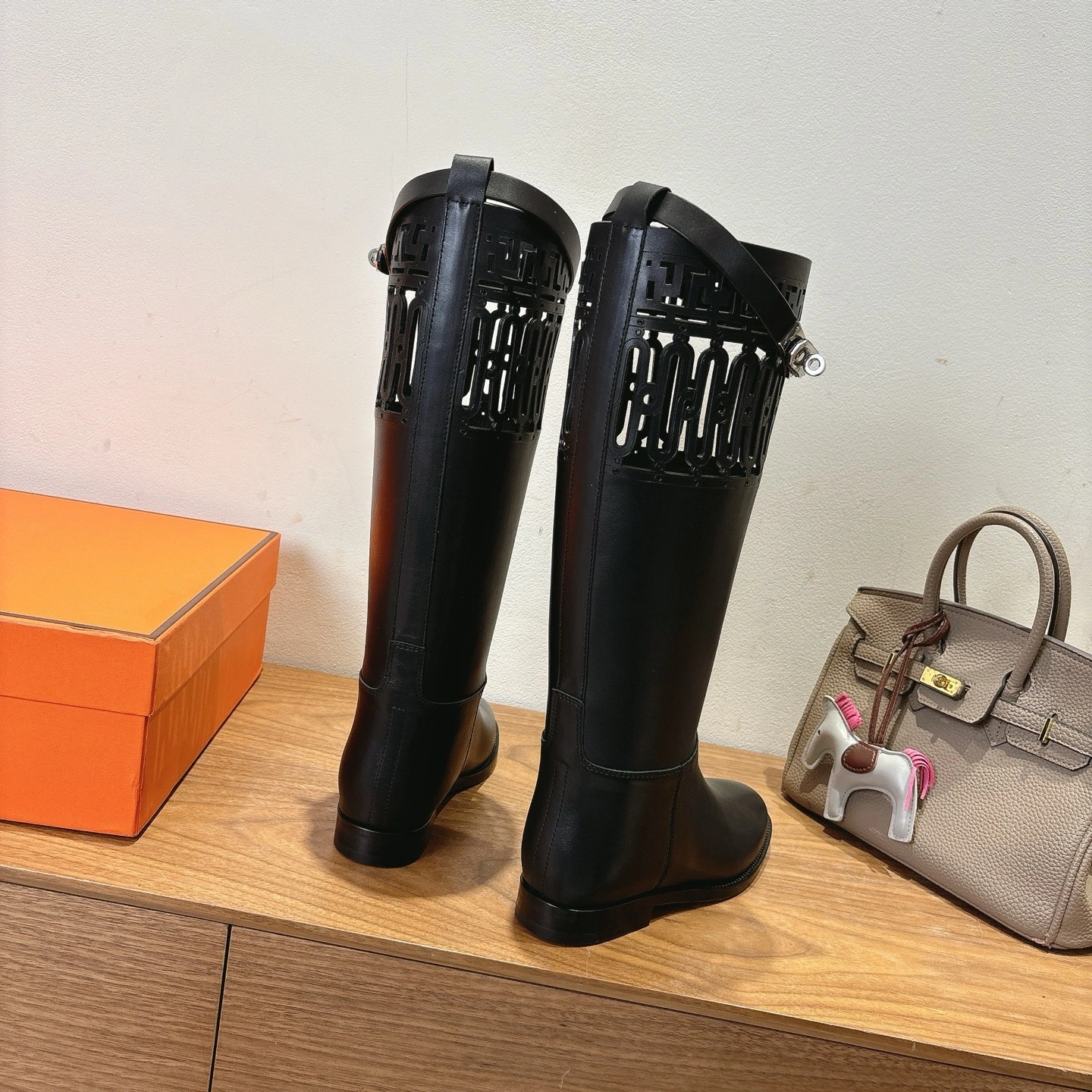COCO-- H5r75s H242026Z 02 kelly ss25 alfskin item：E-X062I0119