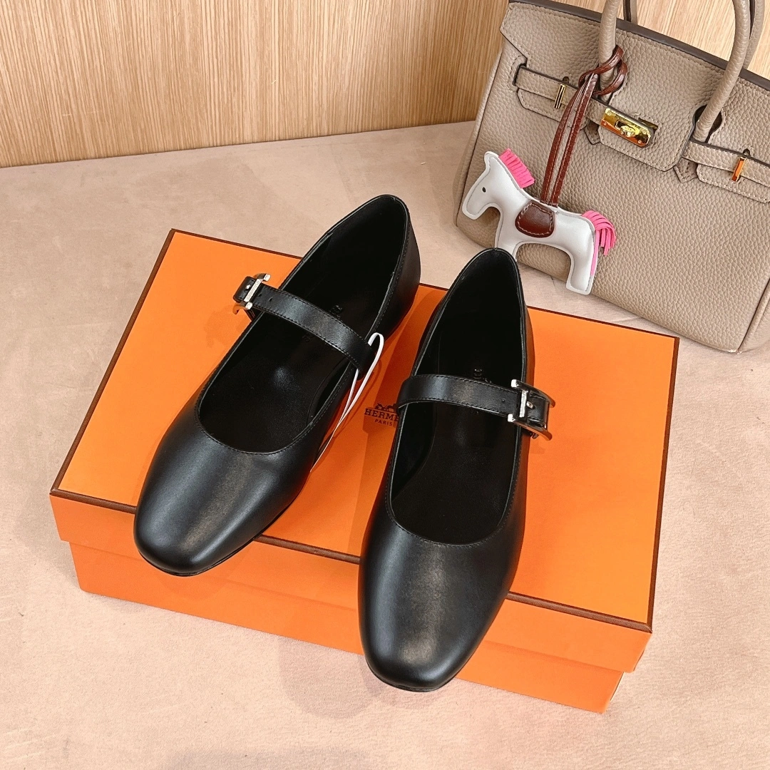 COCO-- H5r75s H242047Z 02 Jane item:E-X187A0950