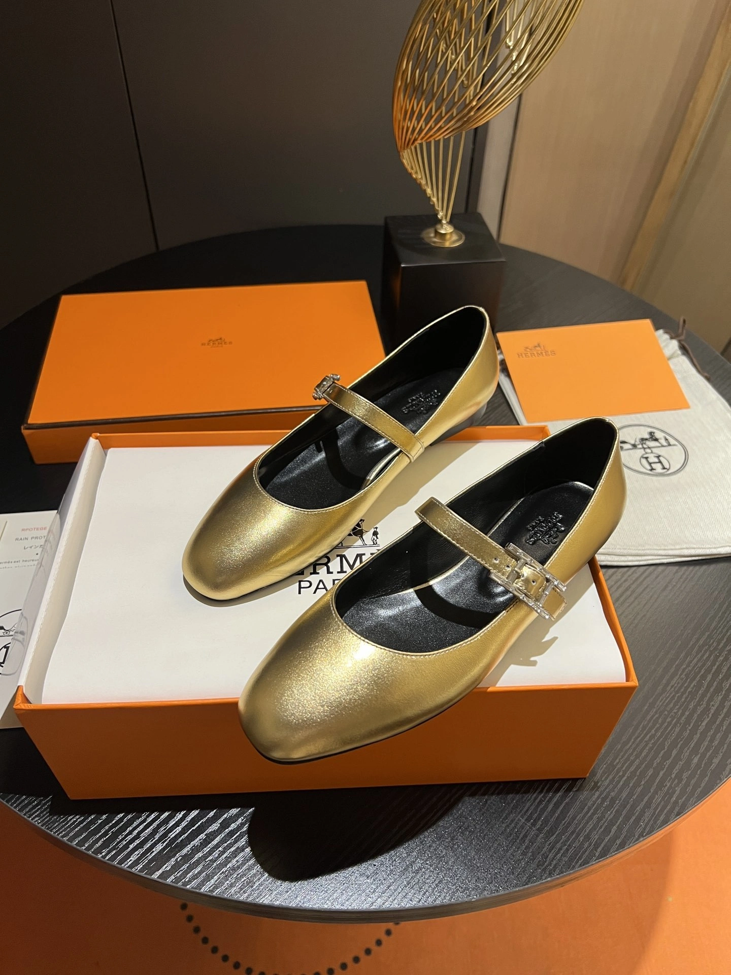 COCO-- H5r75s H242048Z DR Calfskin sheepskin item:E-X313A0949