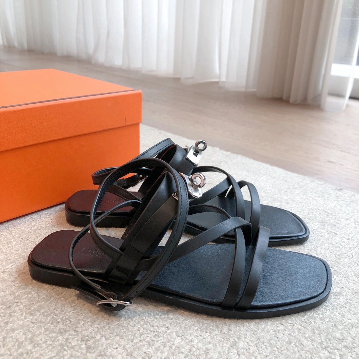 COCO-- H5r75s H242104Z 023 Eclair Calfskin item:E-X002C2330