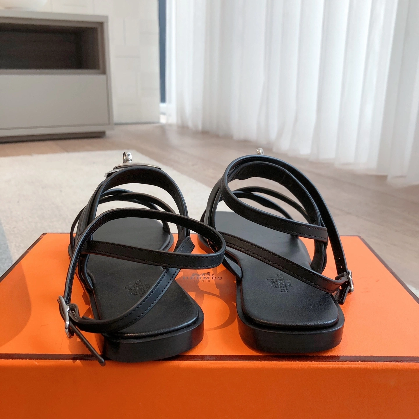 COCO-- H5r75s H242104Z 023 Eclair Calfskin item:E-X002C2330