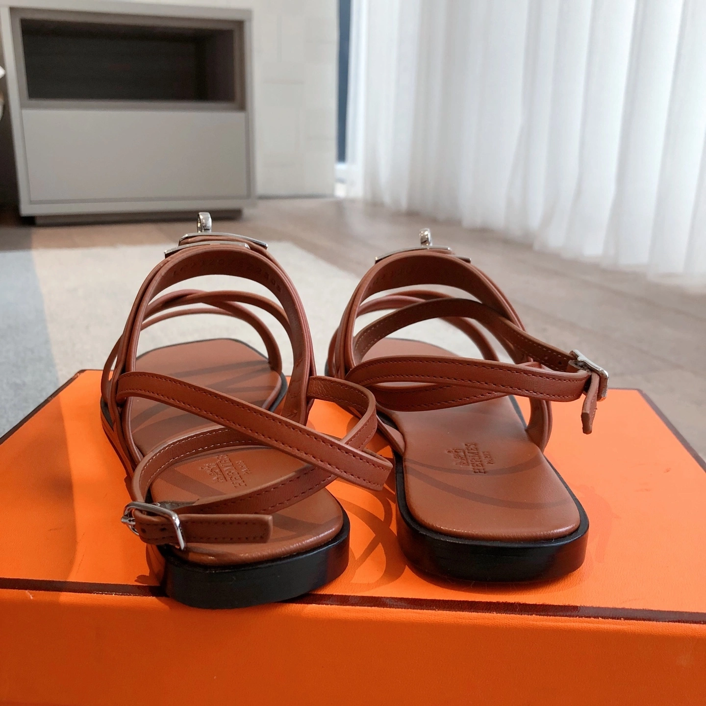 COCO-- H5r75s H242104Z 20 Eclair Calfskin item:E-X002C2329
