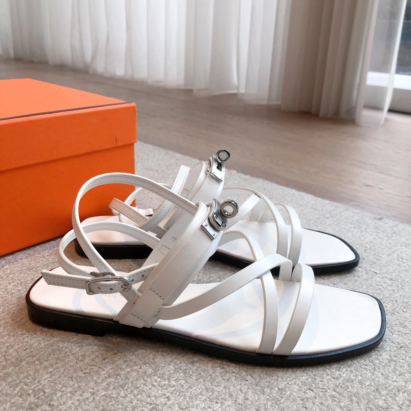 COCO-- H5r75s H242104Z 90 Eclair Calfskin item:E-X002C2331
