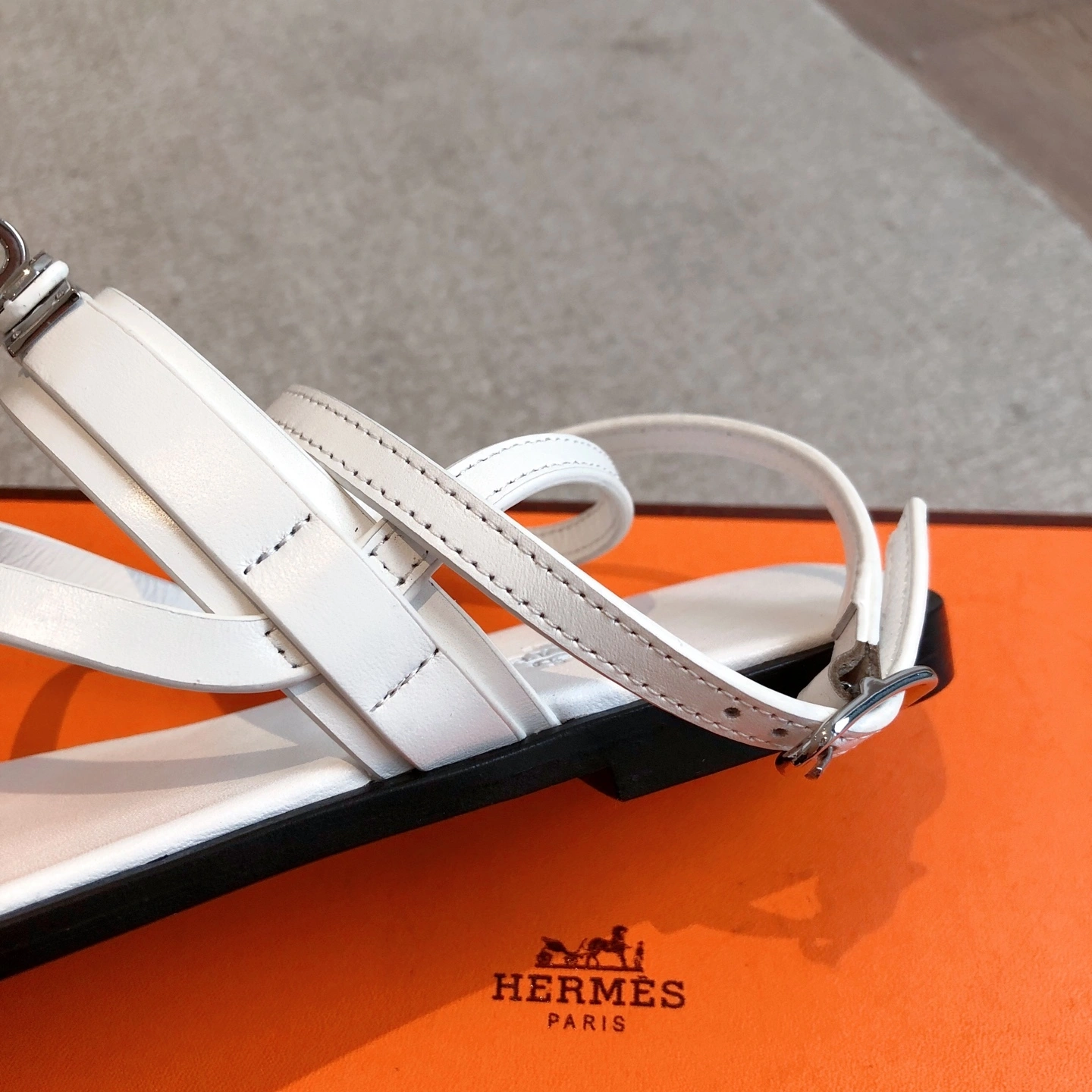 COCO-- H5r75s H242104Z 90 Eclair Calfskin item:E-X002C2331