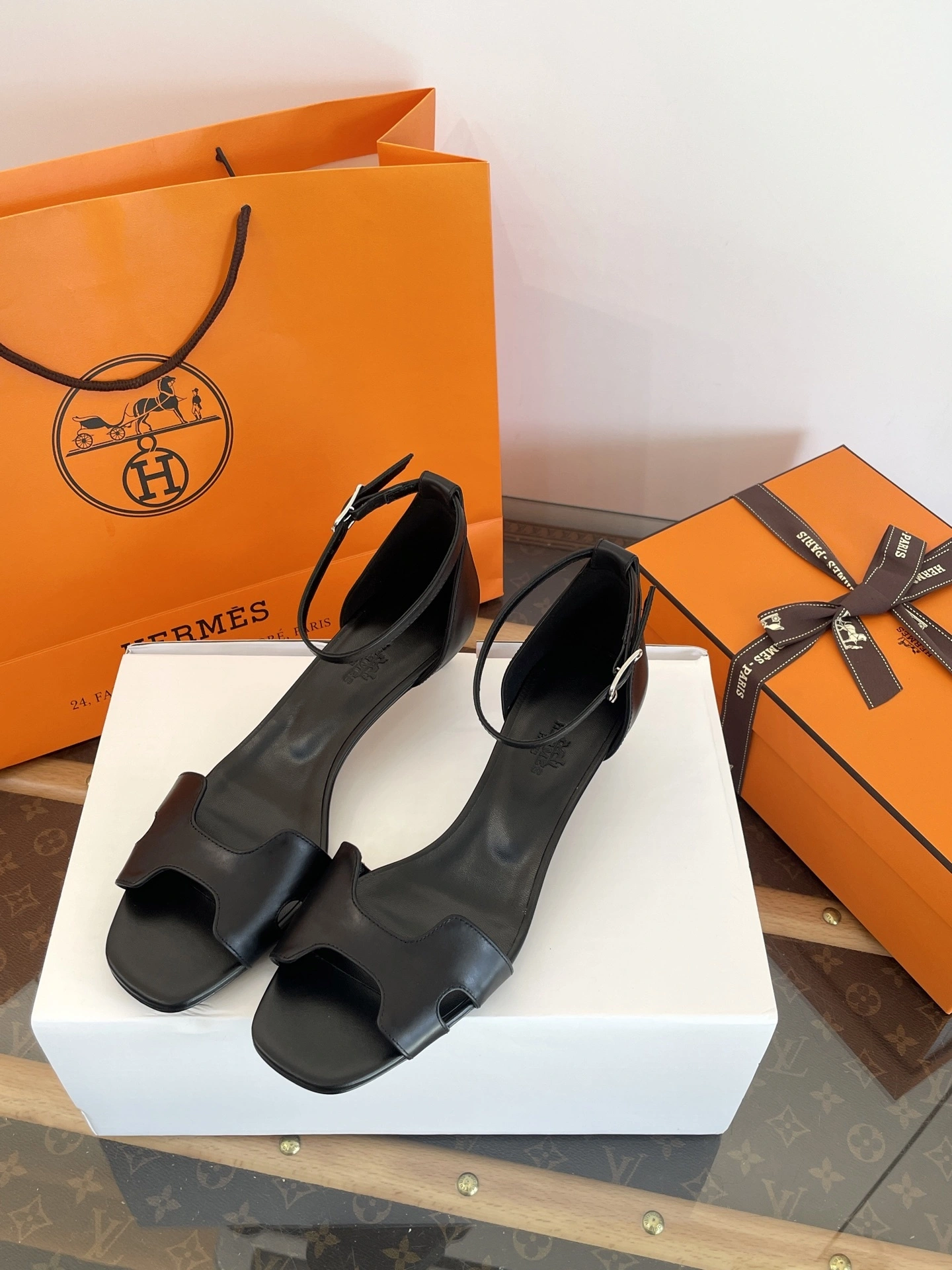 COCO-- H5r75s H242115Z 02 Heel height：4cm item:E-X230F1212