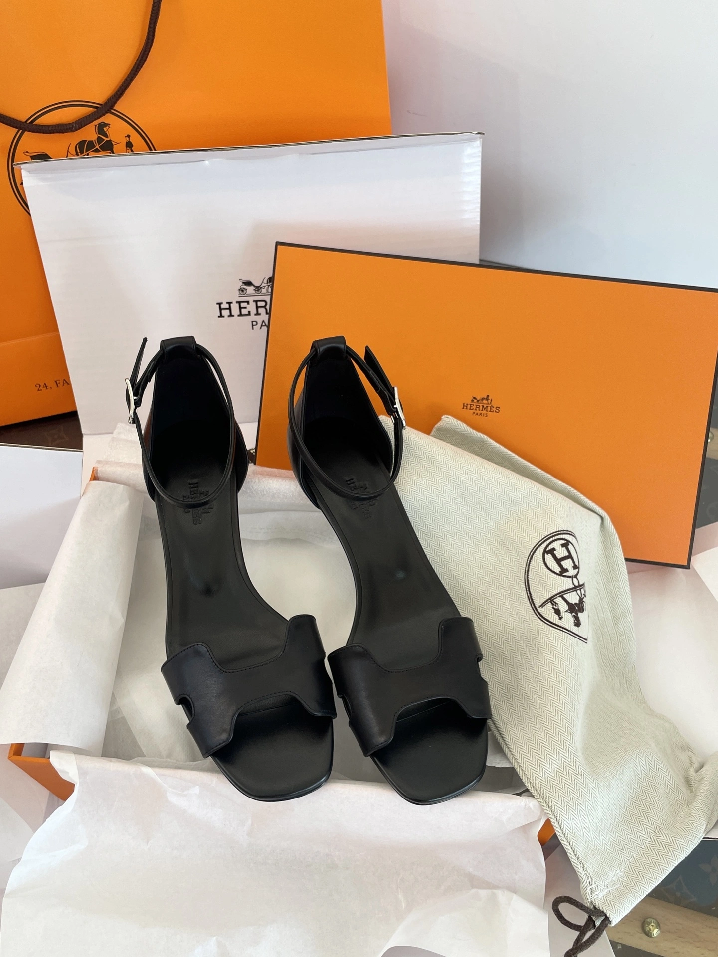 COCO-- H5r75s H242115Z 02 Heel height：4cm item:E-X230F1212