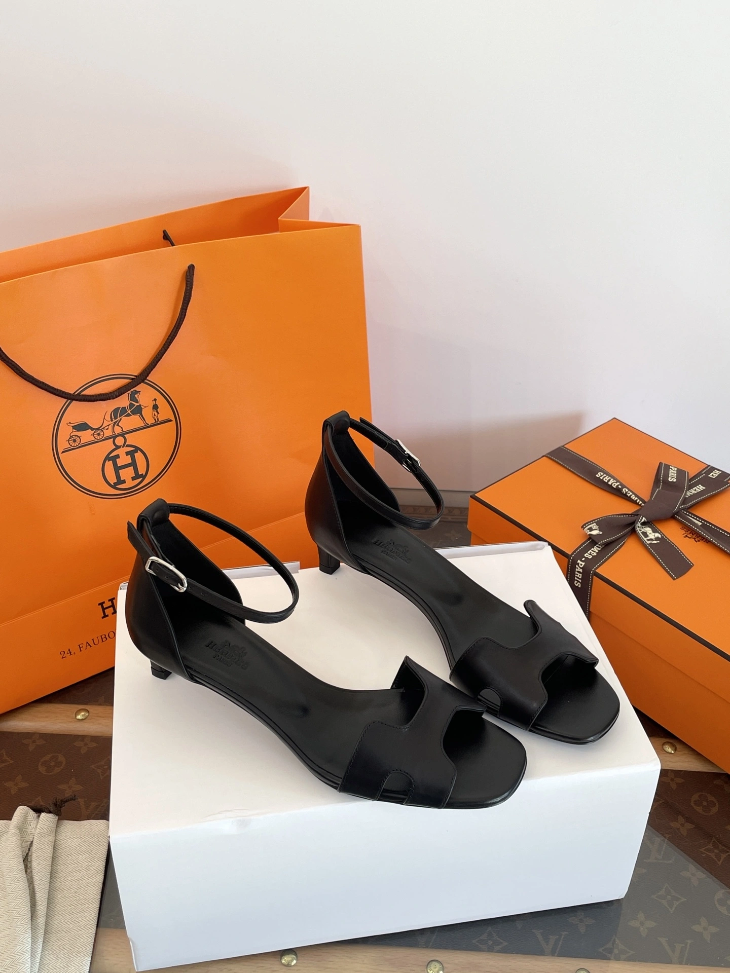 COCO-- H5r75s H242115Z 02 Heel height：4cm item:E-X230F1212