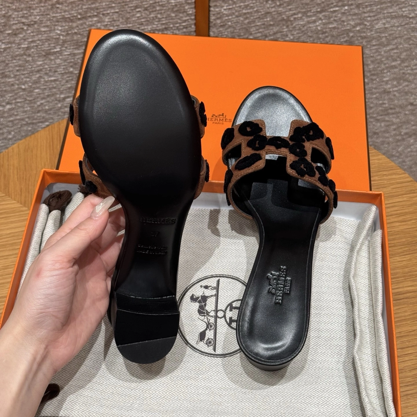 COCO-- H5r75s H242164Z E5 Chamois leather Dermal outsole item:E-X230F1213