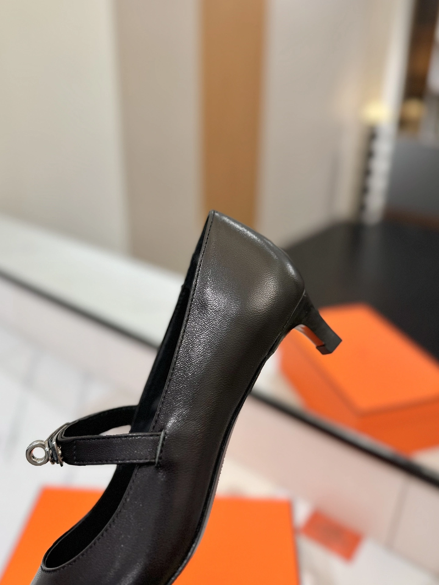 COCO-- H5r75s H251009Z 02 sheepskin Heel height：4CM item:E-X194C2149