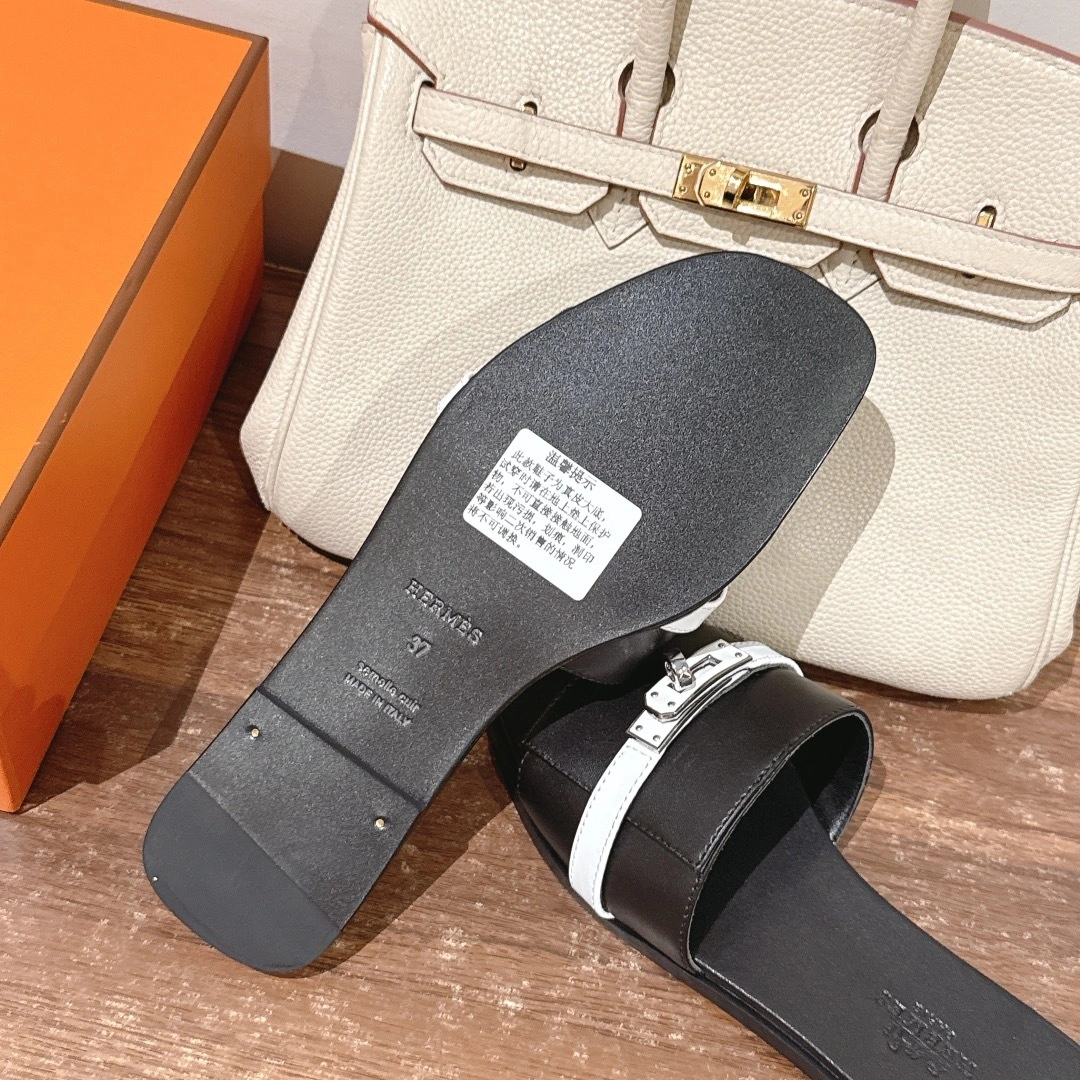 COCO-- H5r75s H251028Z 02 Giulia calfskin item:E-X298F1968