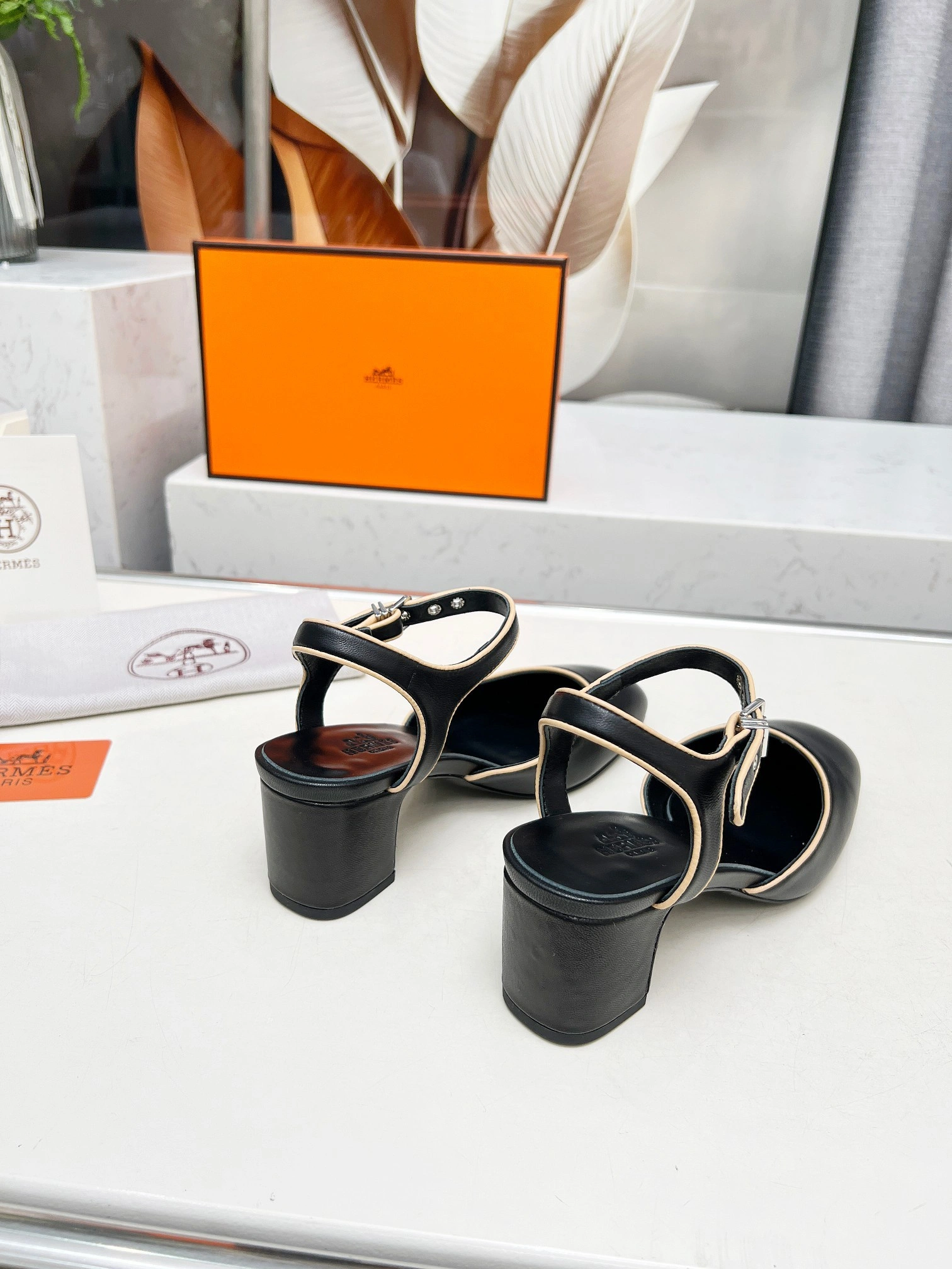 COCO-- H5r75s H251270Z 02 sheepskin Heel height：6CM item:E-X198C2144
