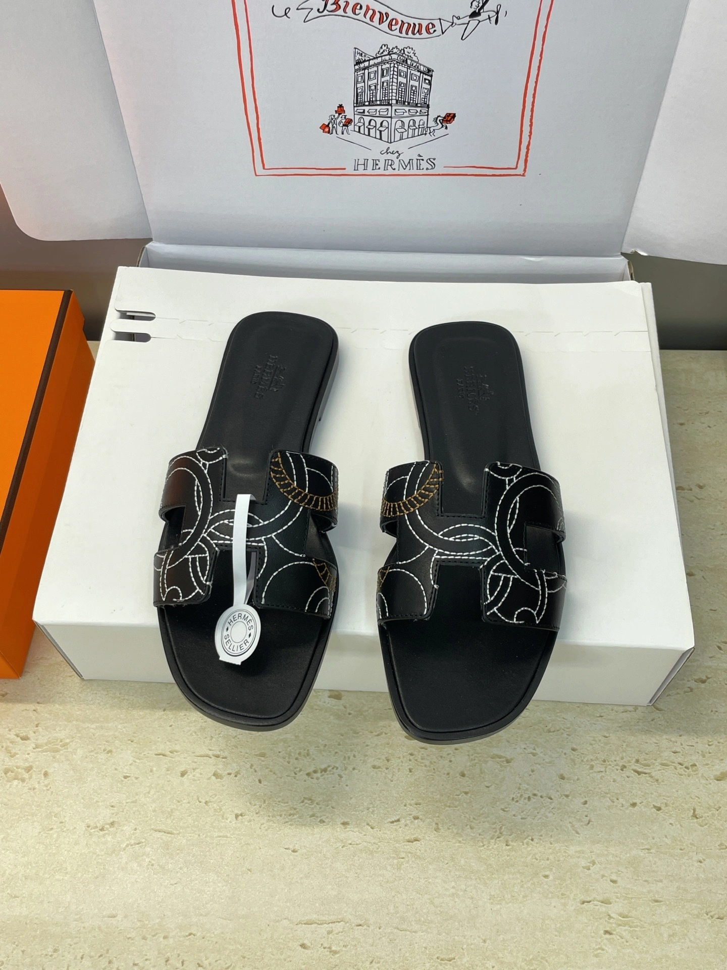 COCO-- H5r75s H252176Z 023 Calfskin item:E-X362K2811