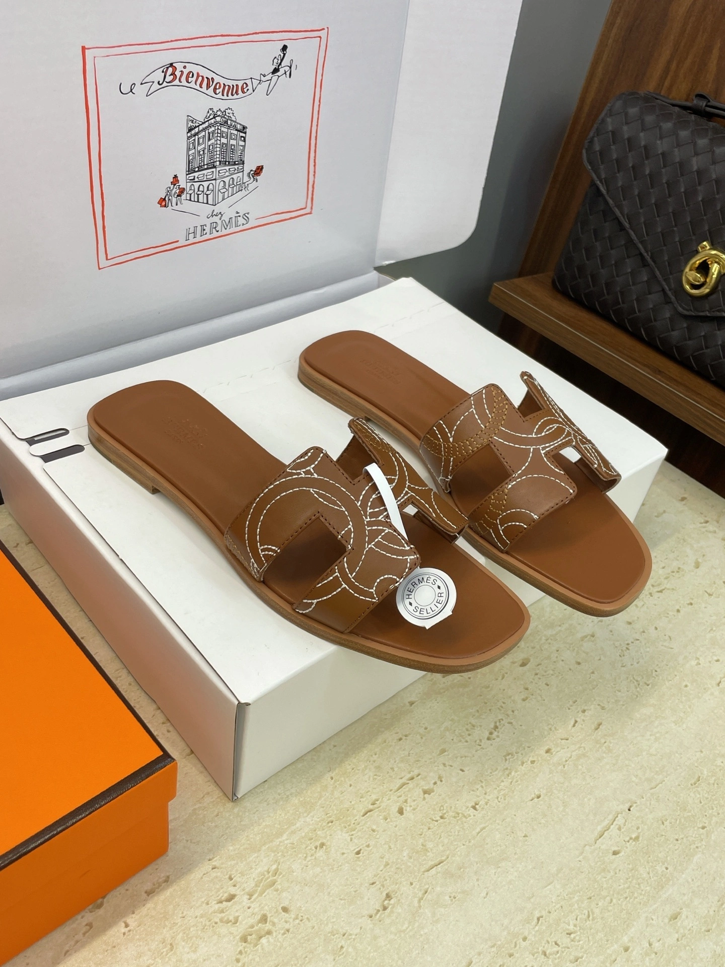 COCO-- H5r75s H252176Z A3 Calfskin item:E-X362K2812