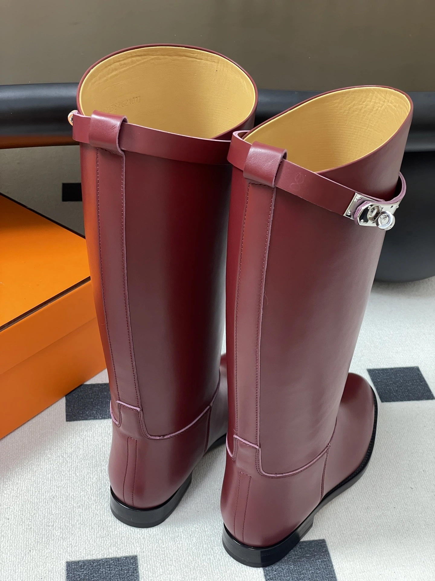 COCO-- H5r75s H252192Z L1 cowhide kelly Jumping Heel height：2CM item:E-X000J2812