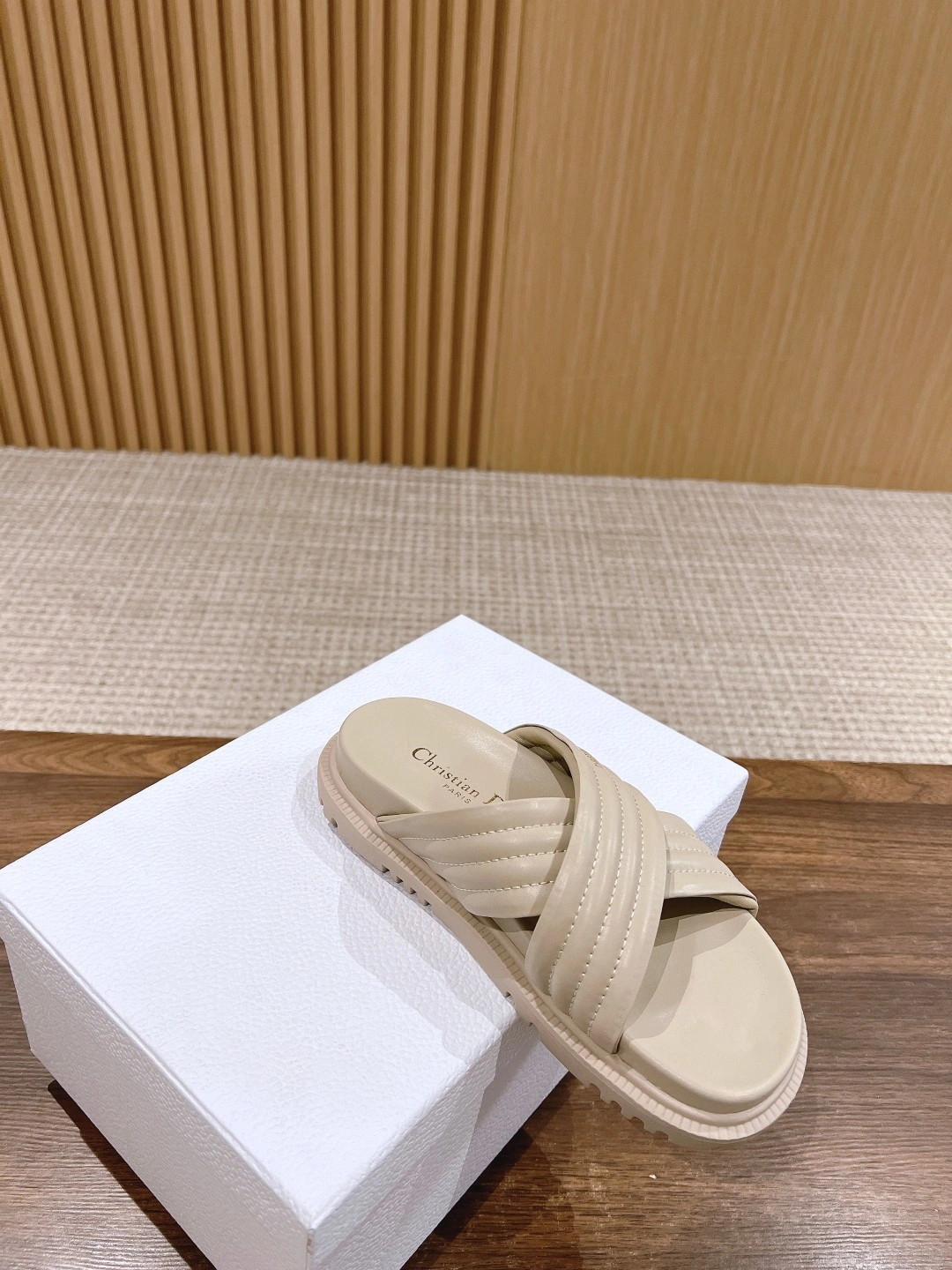 COCO-- KCQ922LAB_S51U cowhide wool item:D-X032C1423