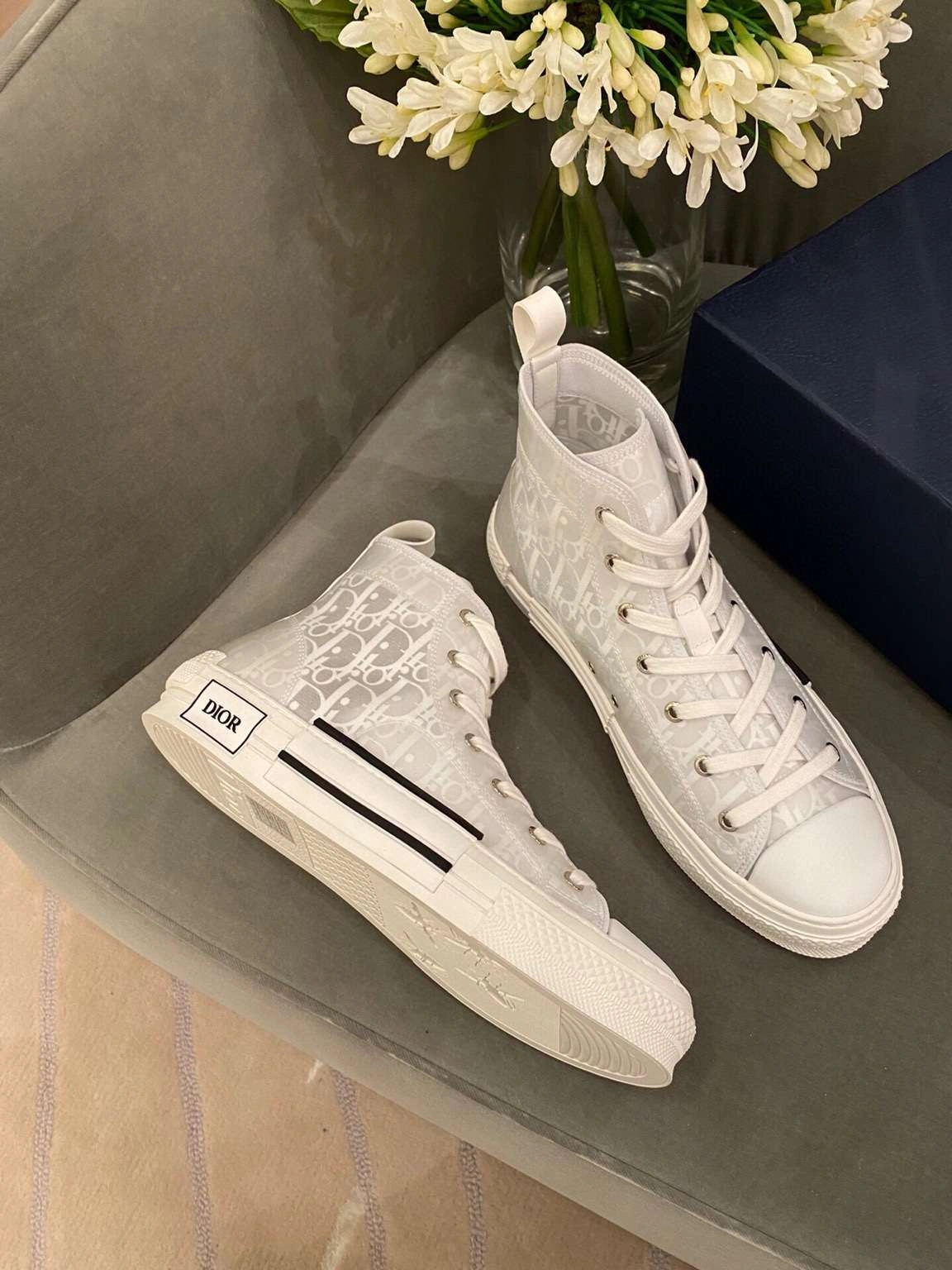 &COCO-- Low top shoes high-tops high quality sneaker item : 03X42C3128