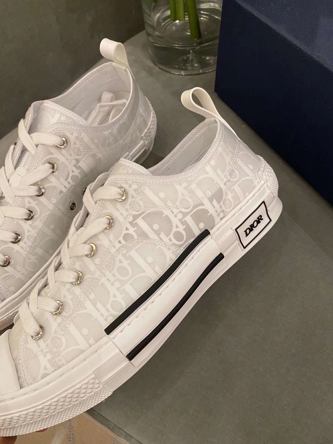 &COCO-- Low top shoes high-tops high quality sneaker item : 03X42C3128