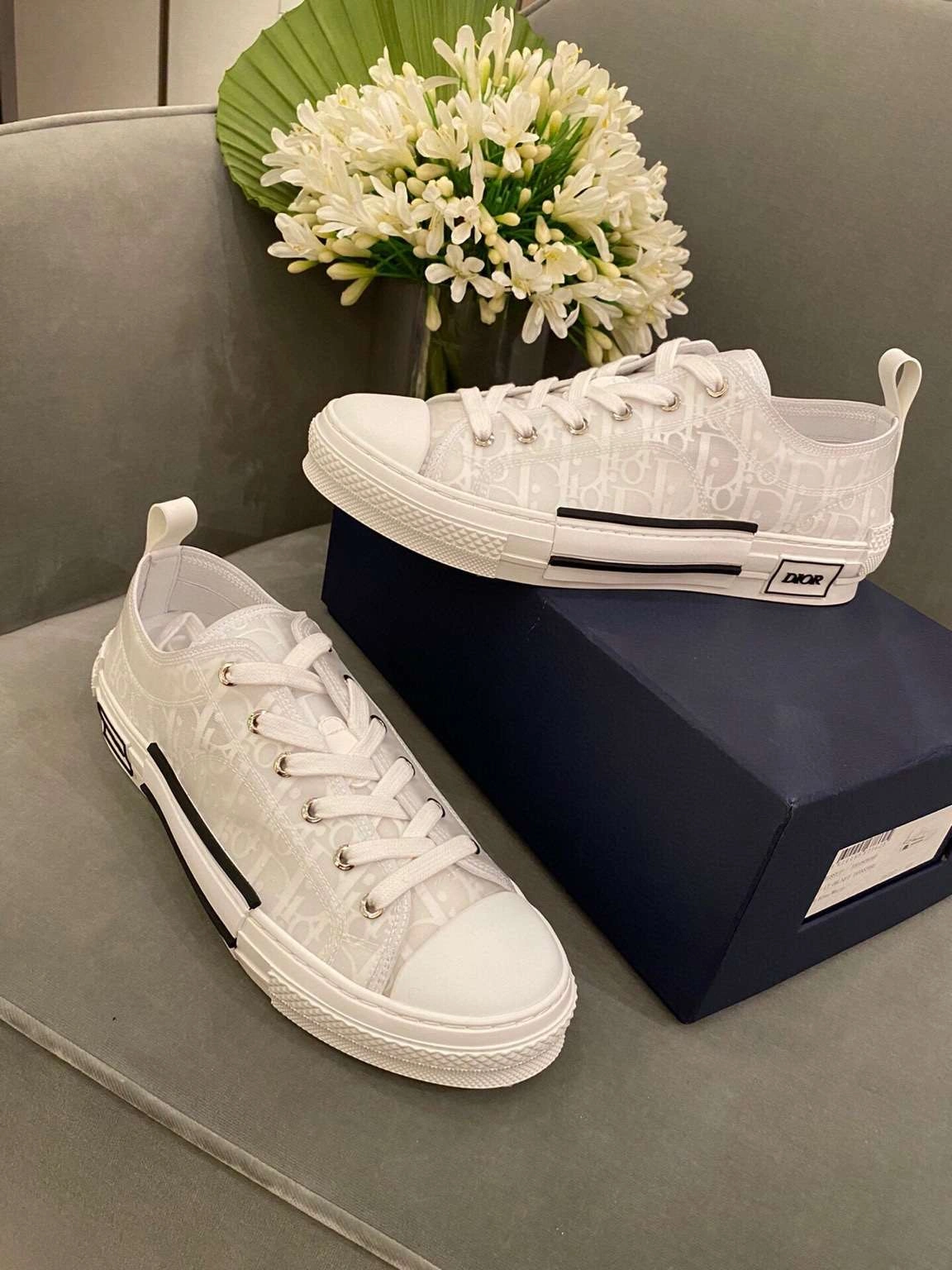 &COCO-- Low top shoes high-tops high quality sneaker item : 03X42C3128