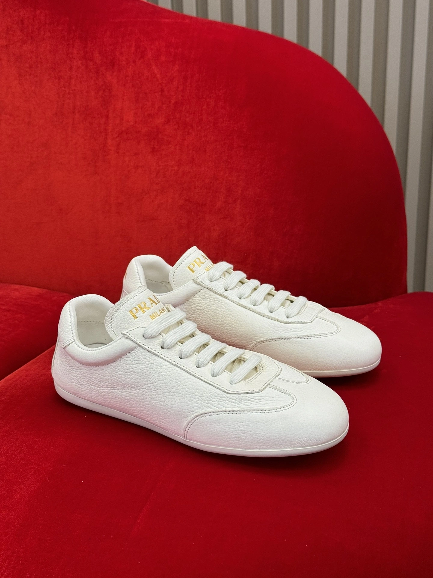 COCO-- Pr141 1E398N_013_F0304_F_005 sheepskin item:D-X000H2843
